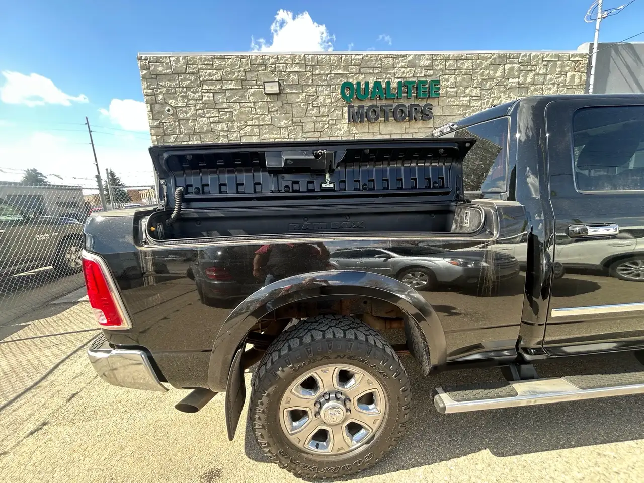 RAM 3500 снимка RAM 3500