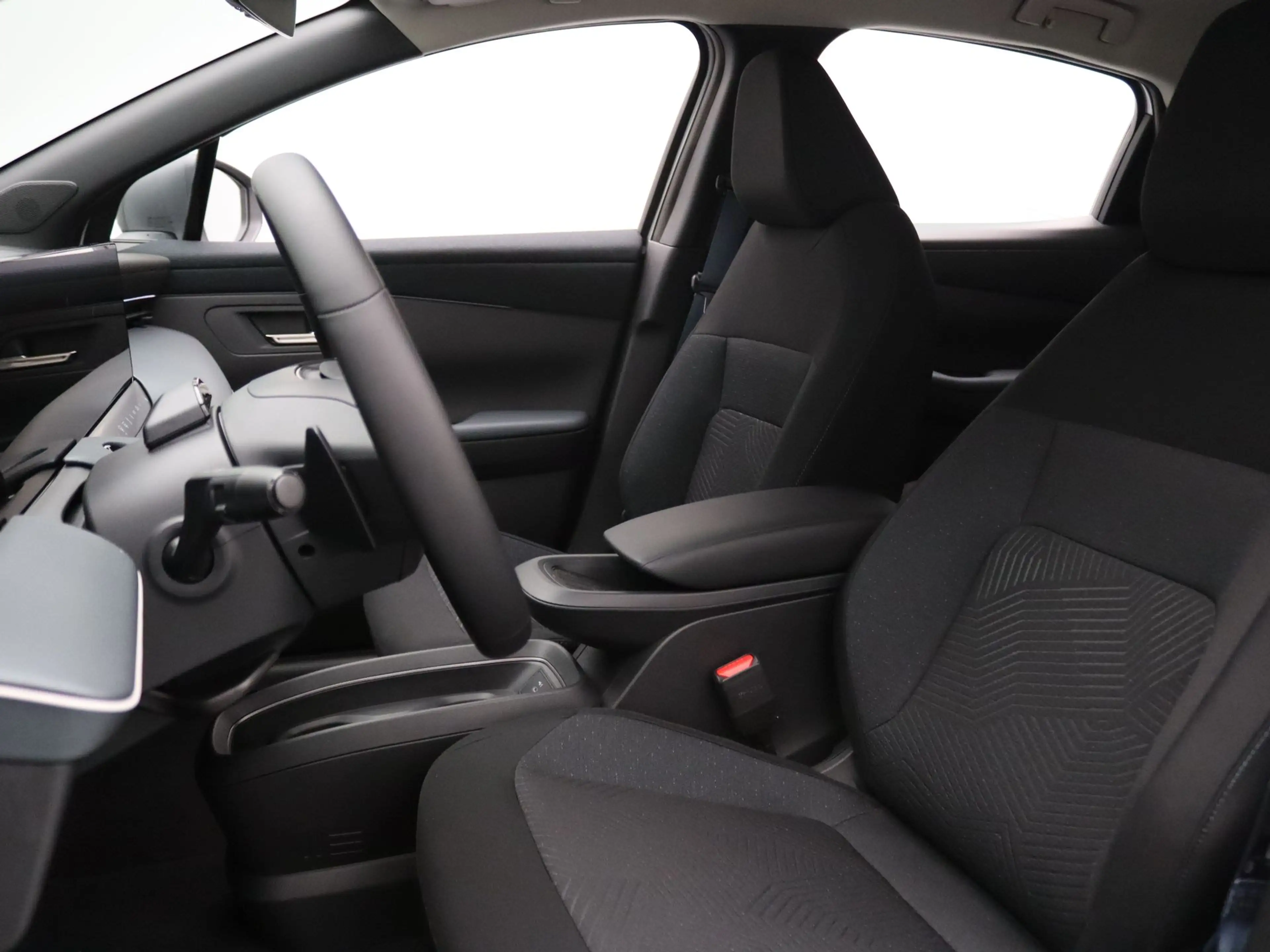 Nissan Leaf Business Edition 75 kWh Apple Carplay/Android Auto — photo 4