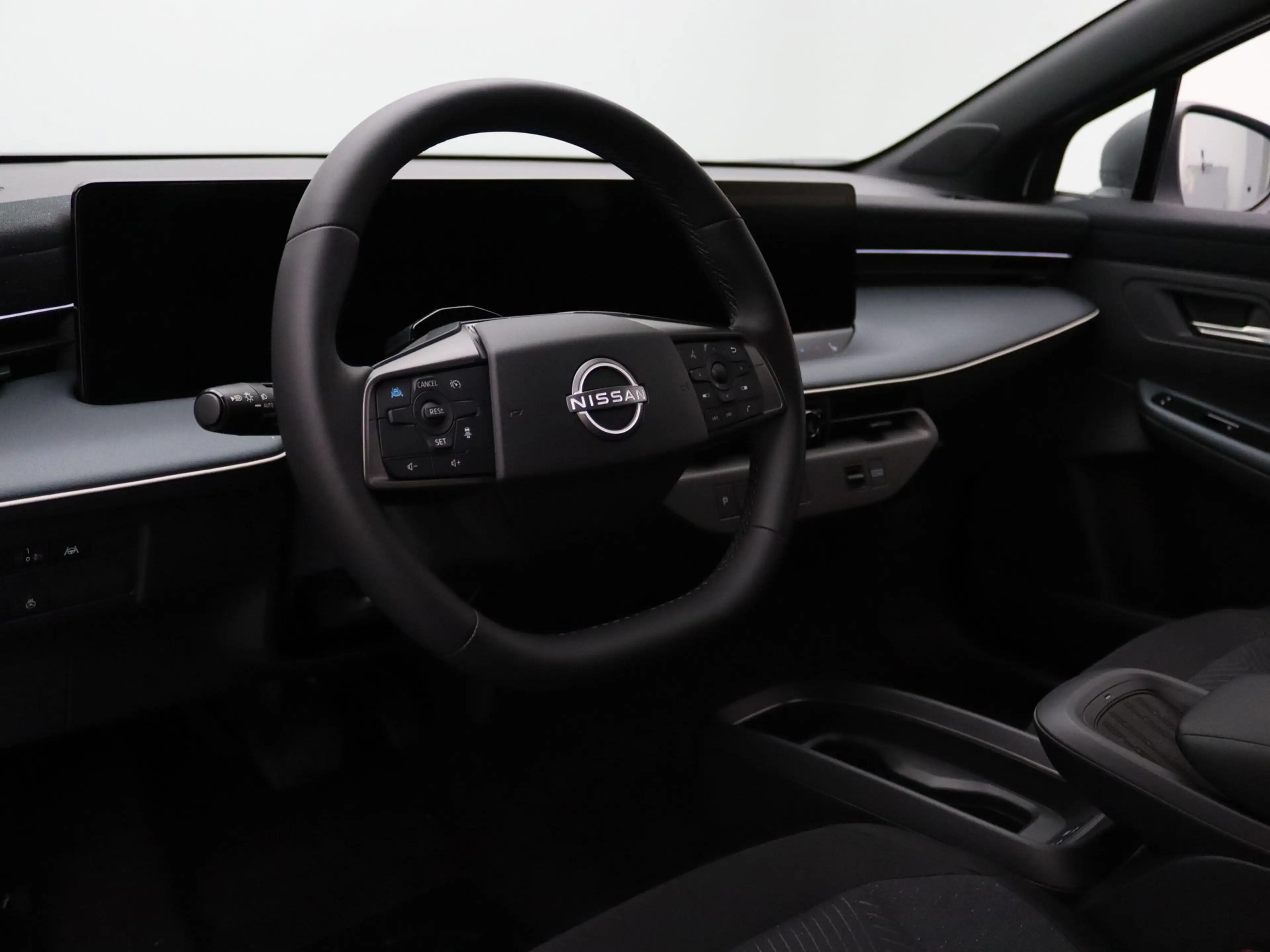 Nissan Leaf Business Edition 75 kWh Apple Carplay/Android Auto — photo 3