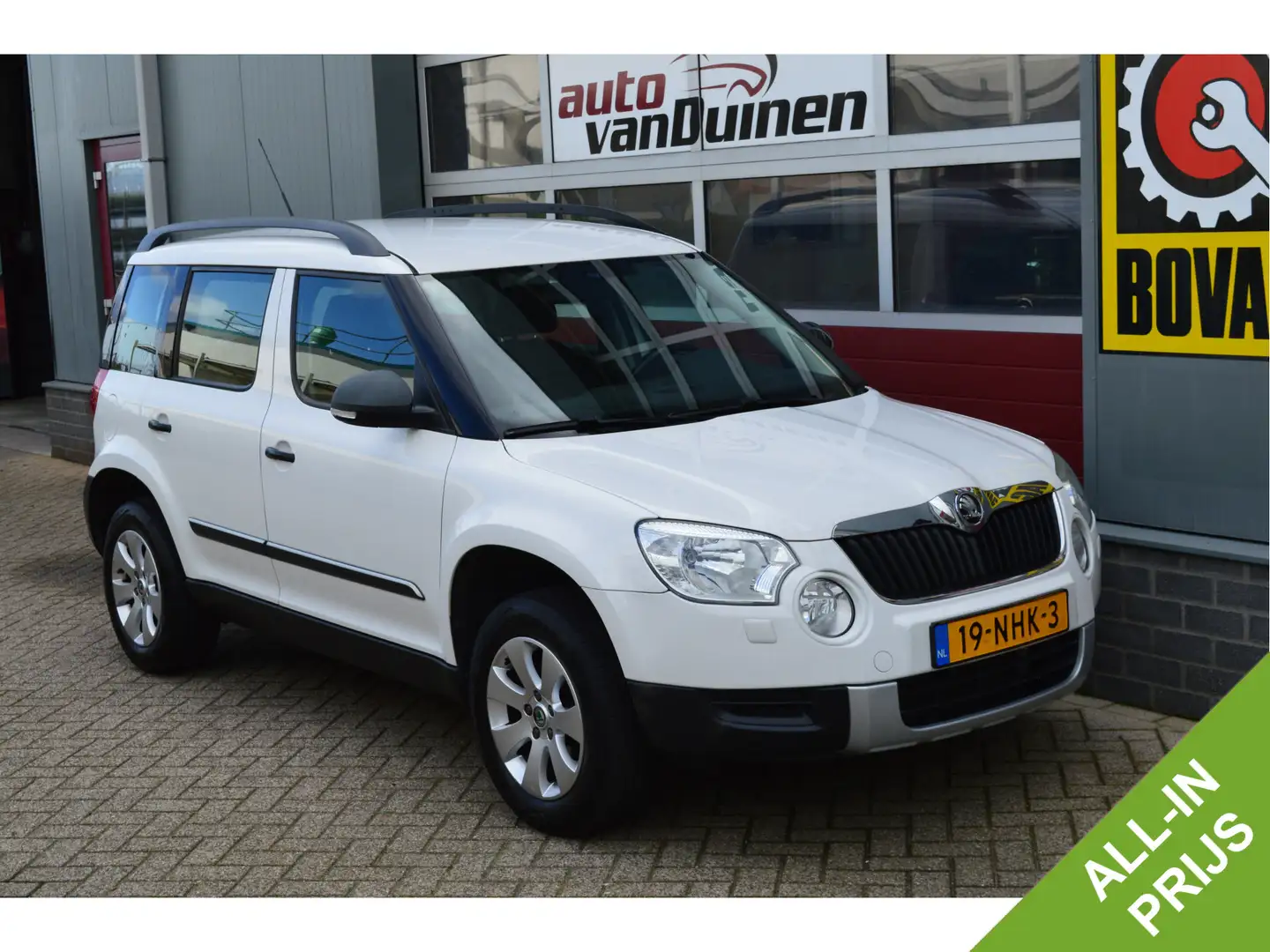 Skoda Yeti 1.2 TSI Active Plus O.a: Navi, Cruise, Trekhaak, 1 Wit - 1