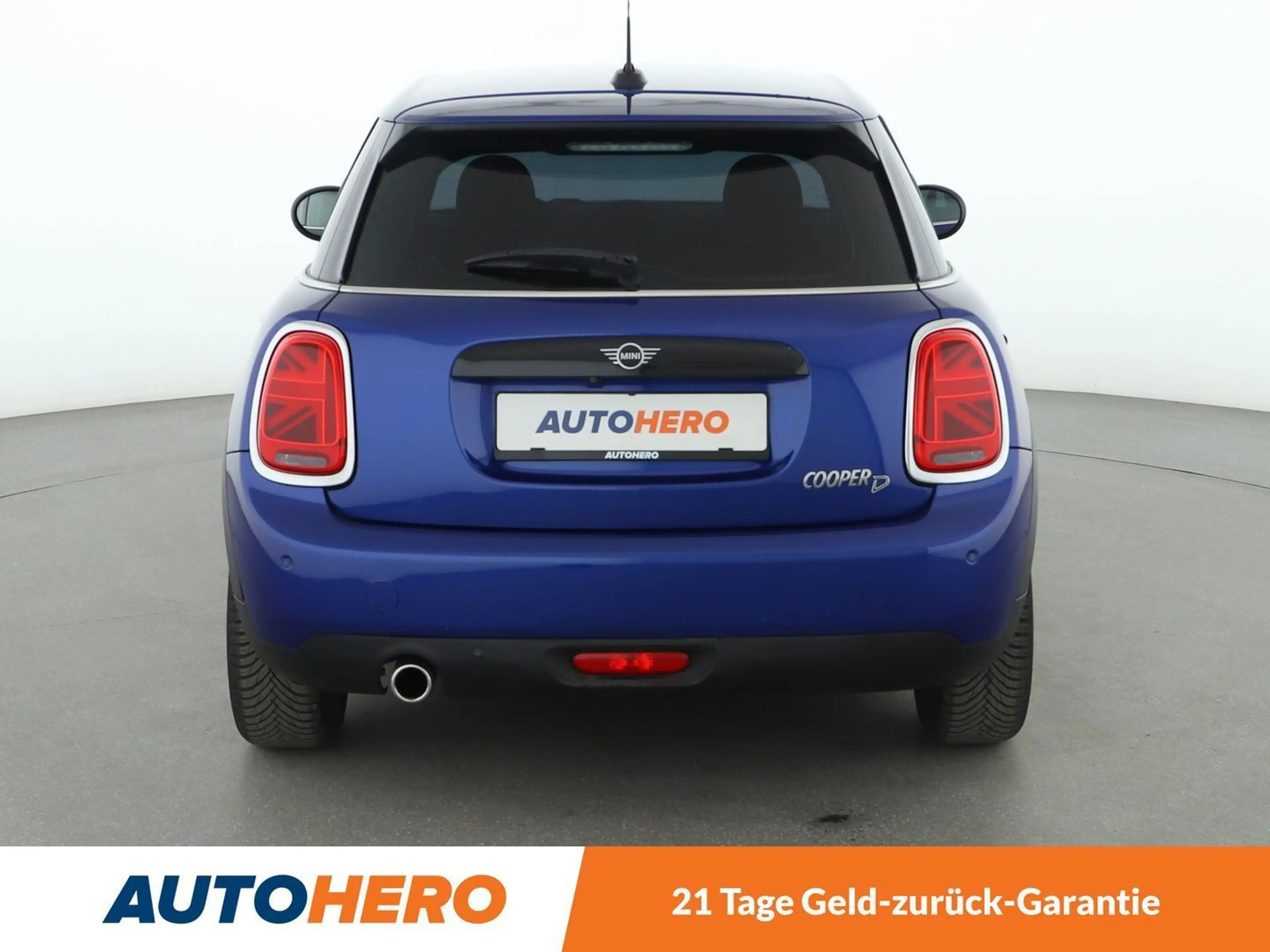 MINI Cooper D Cooper D*NAVI*TEMPO*CAM*PDC*SHZ*ALU* — photo 5