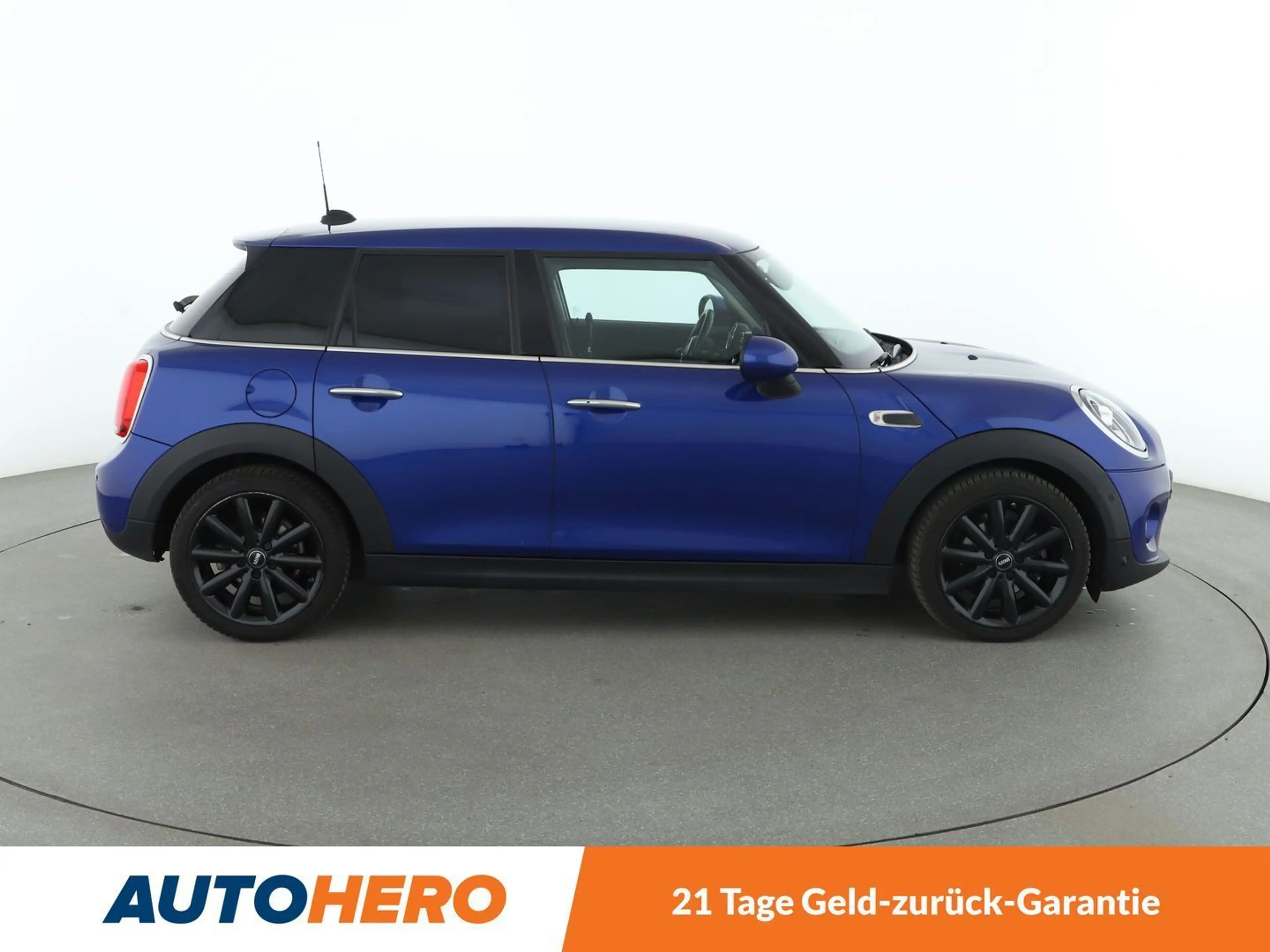 MINI Cooper D Cooper D*NAVI*TEMPO*CAM*PDC*SHZ*ALU* — photo 7