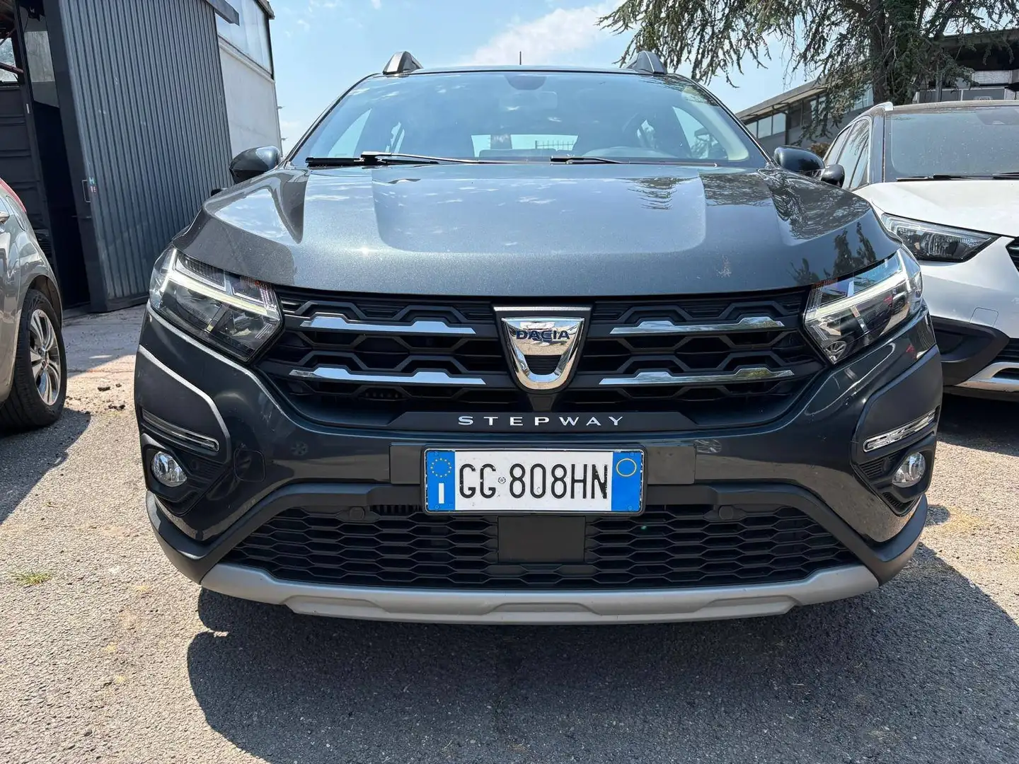 Dacia Sandero Sandero Stepway III 1.0 tce Comfort Eco-g 100cv Grigio - 2