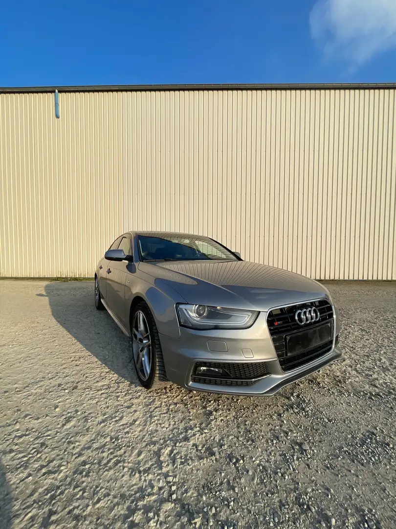 Audi A4 2.0 TFSI 211 S Line Multitronic A - 2