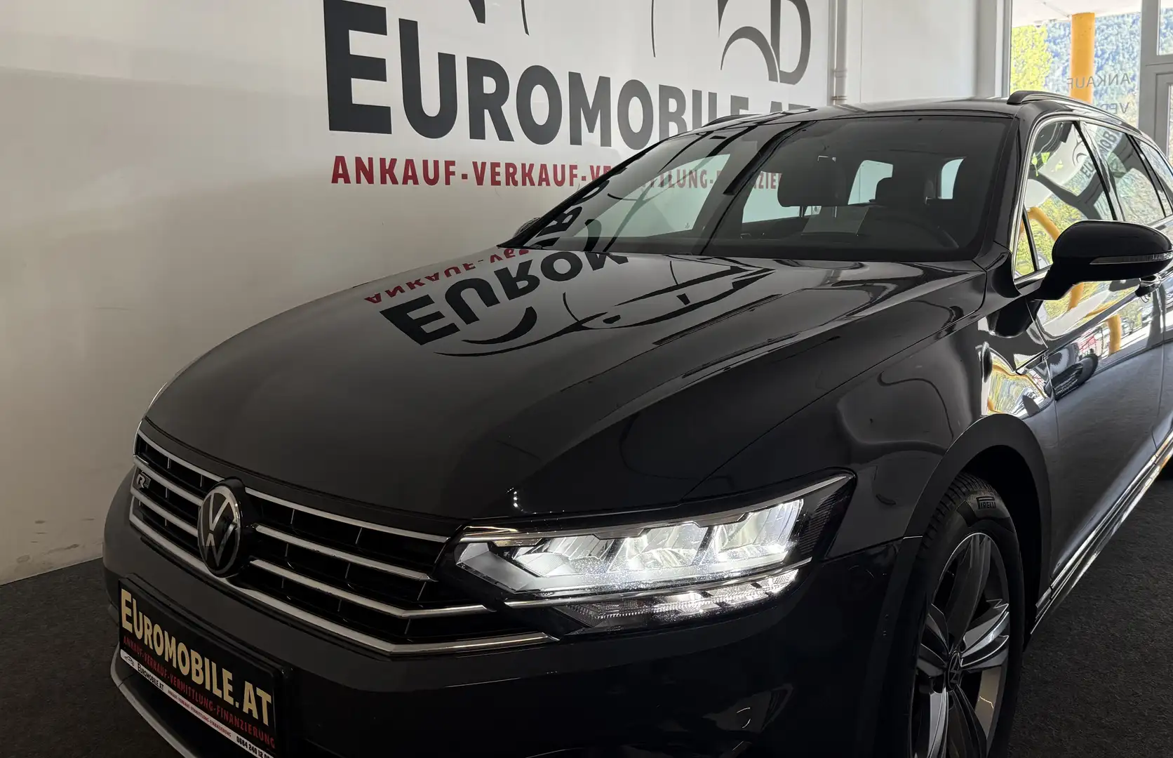 Volkswagen Passat Variant Business R-LINE P.*RFK*HU*TOTW*LR-HZG*LED*MASSAGE Grau - 2