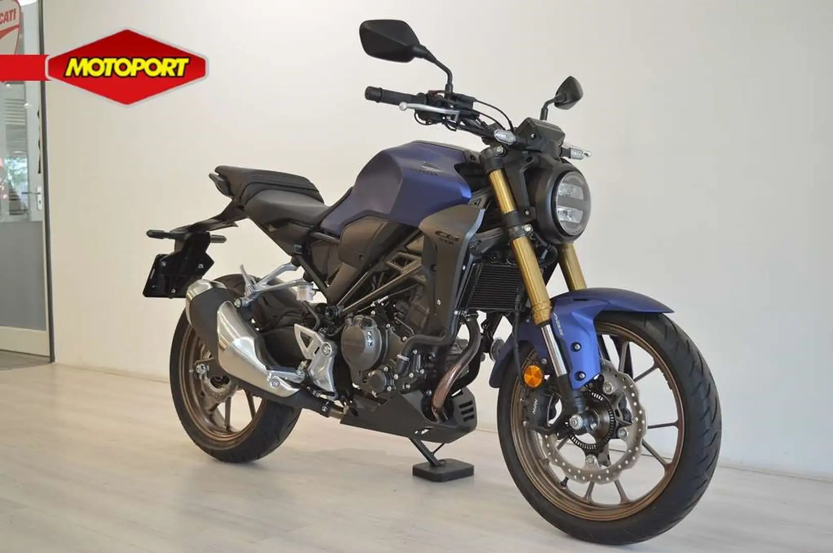 Honda CB 300 R crna - 2