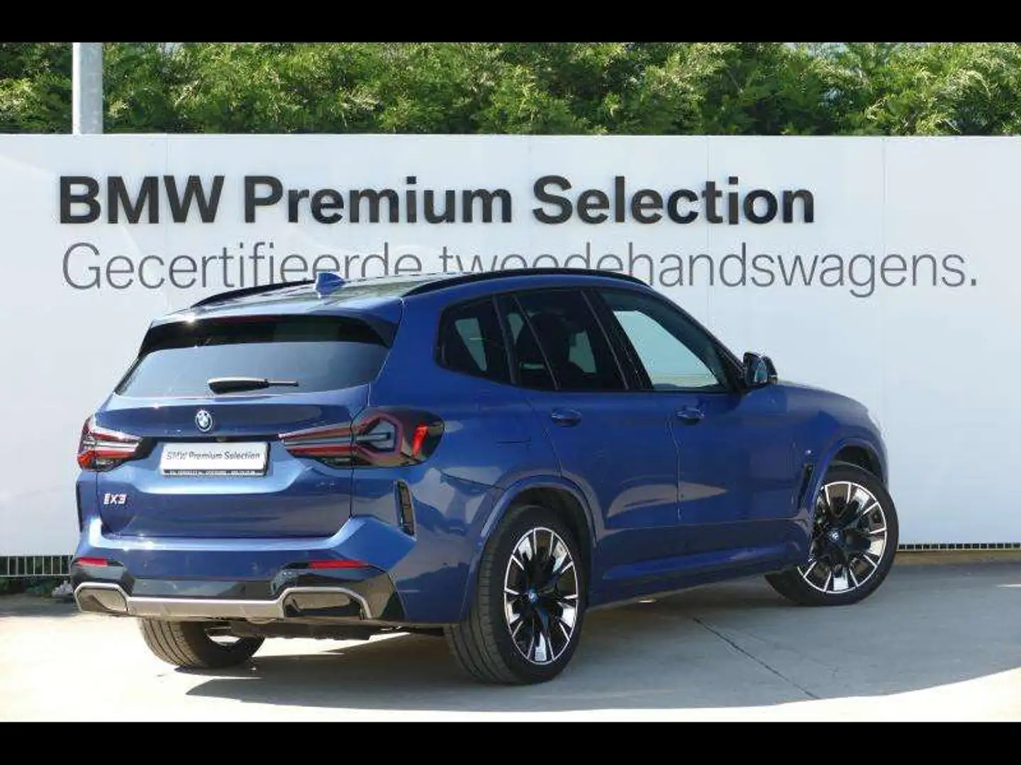 BMW iX3 Impressive Blauw - 2