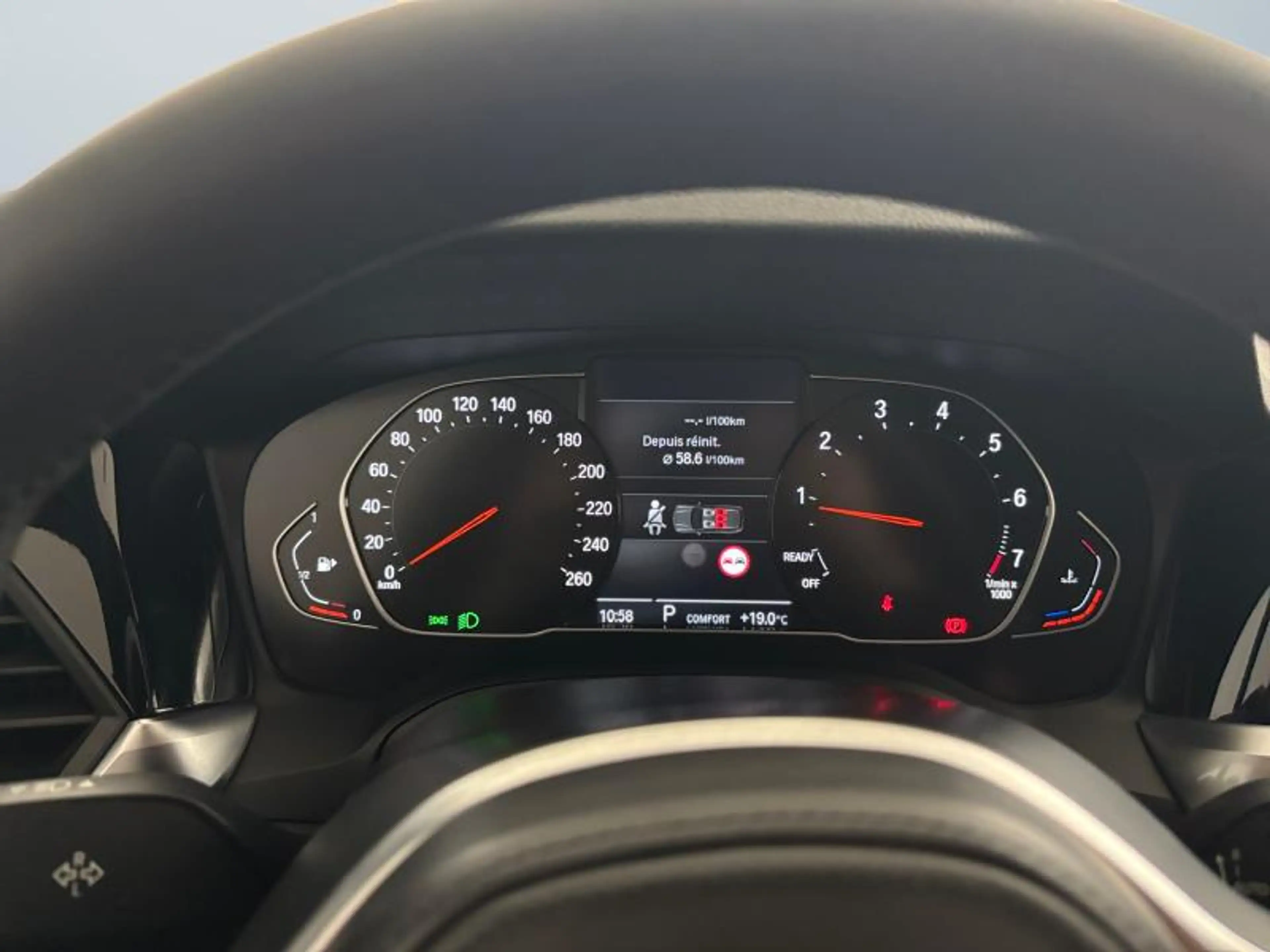 BMW 318 Pack M | 2.0 156CV | Boite auto | GPS | Caméra | — photo 14