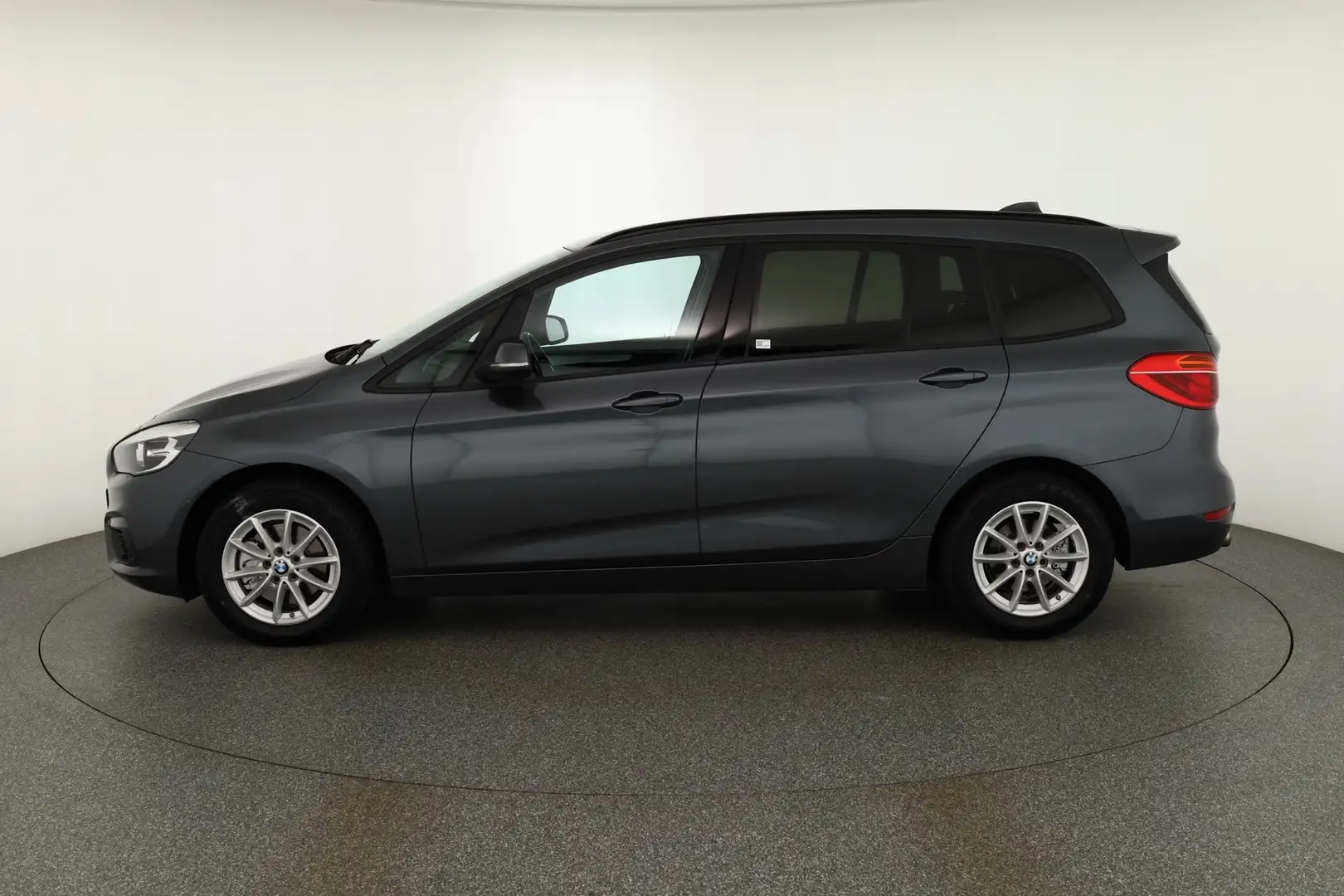 BMW 218 218i Gran Tourer Navi Sitzheizung Tempomat PDC Silber - 2