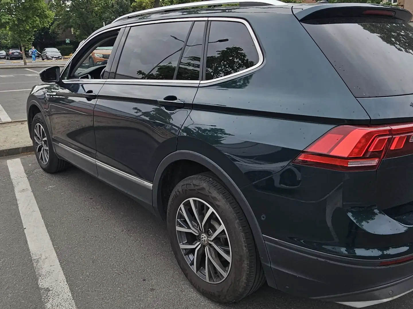 Volkswagen Tiguan Allspace Tiguan Allspace 2.0 TDi SCR Highline DSG (EU6.2) Groen - 2