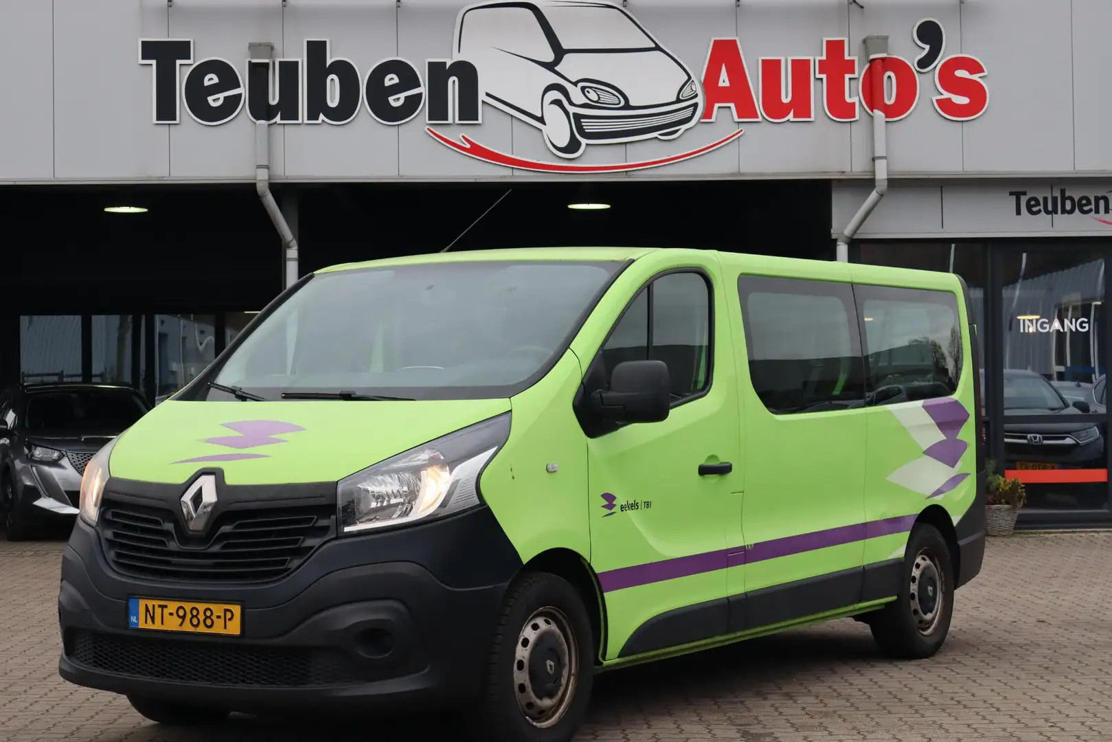 Renault Trafic Passenger 1.6 dCi Grand Authentique Energy 9 perso Groen - 1