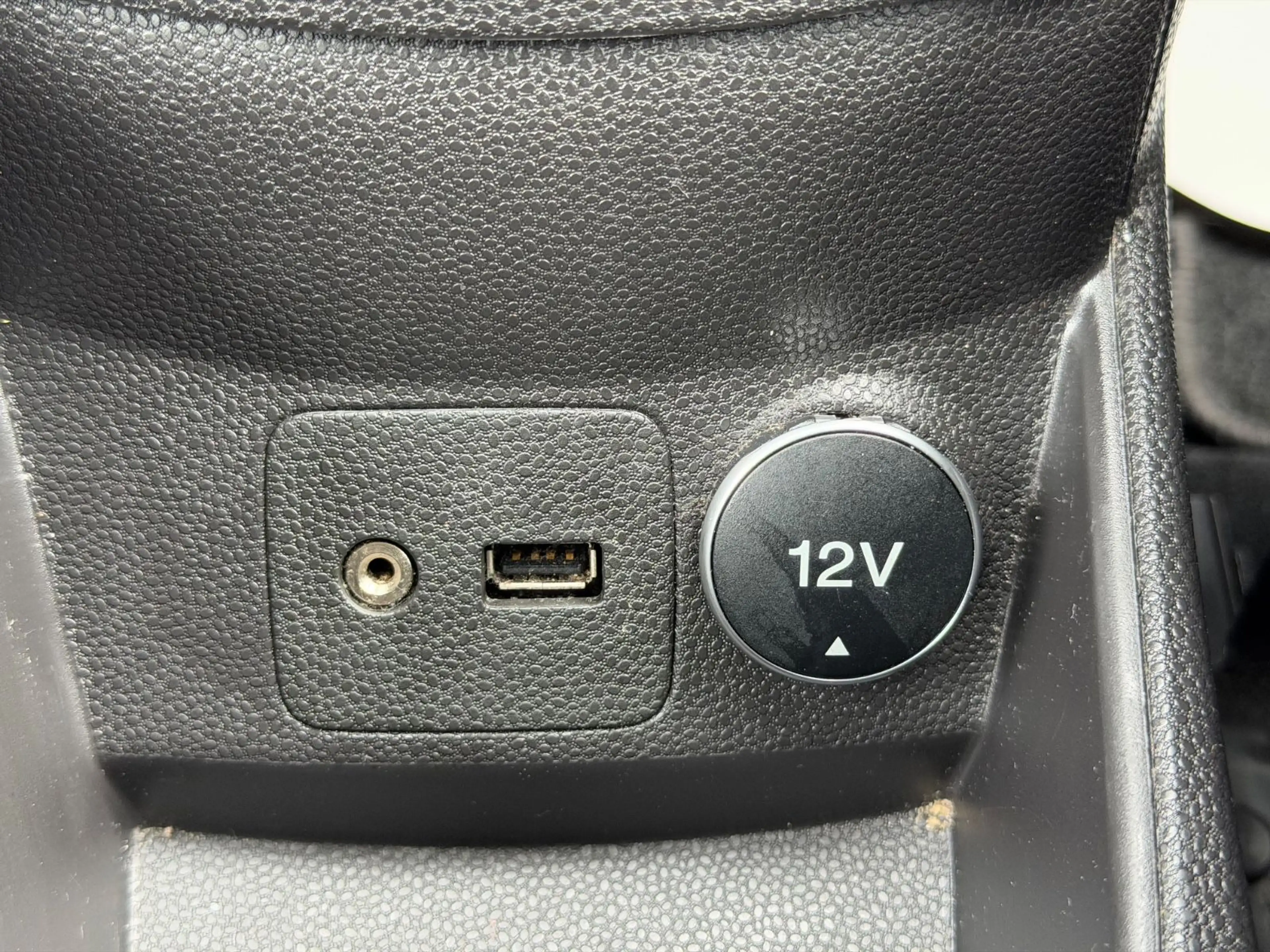 Ford Fiesta 1.25 Trend/KLIMA/5TÜREN/2HAND/ALU/USB/TÜV — photo 14