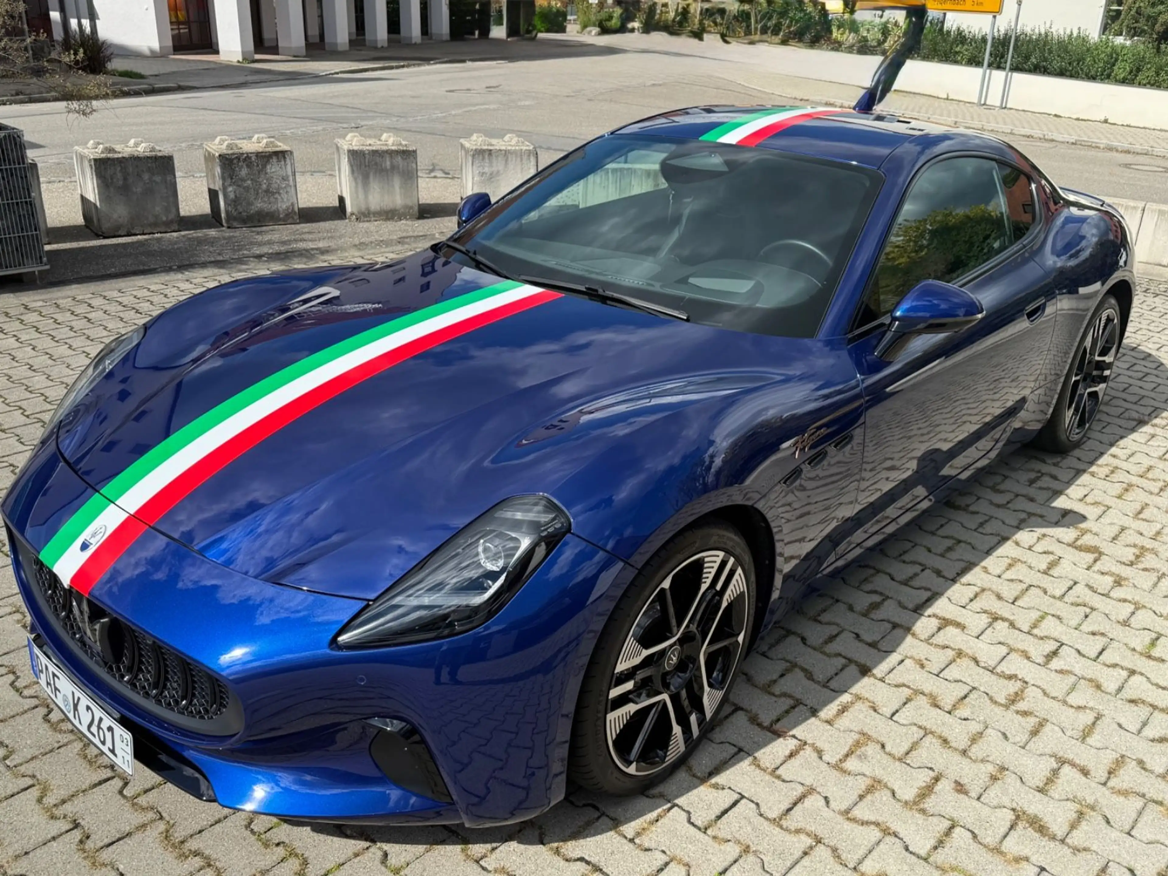Maserati GranTurismo BEV 92kWh 560kW Folgore Auto AWD — photo 7