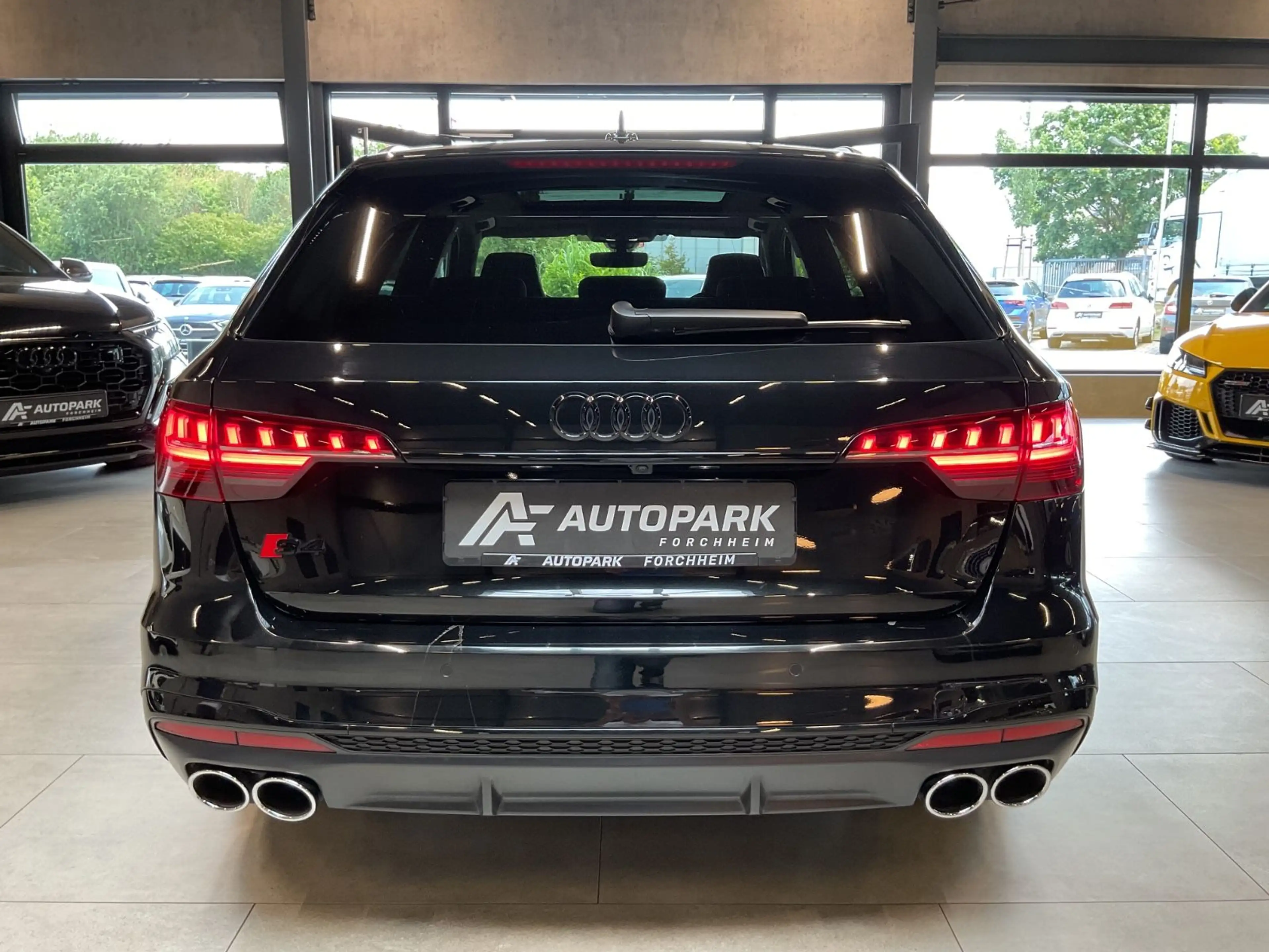 Audi S4 Av. TDI S Sitze AHK B&O HuD Matrix Pano 360° — photo 5