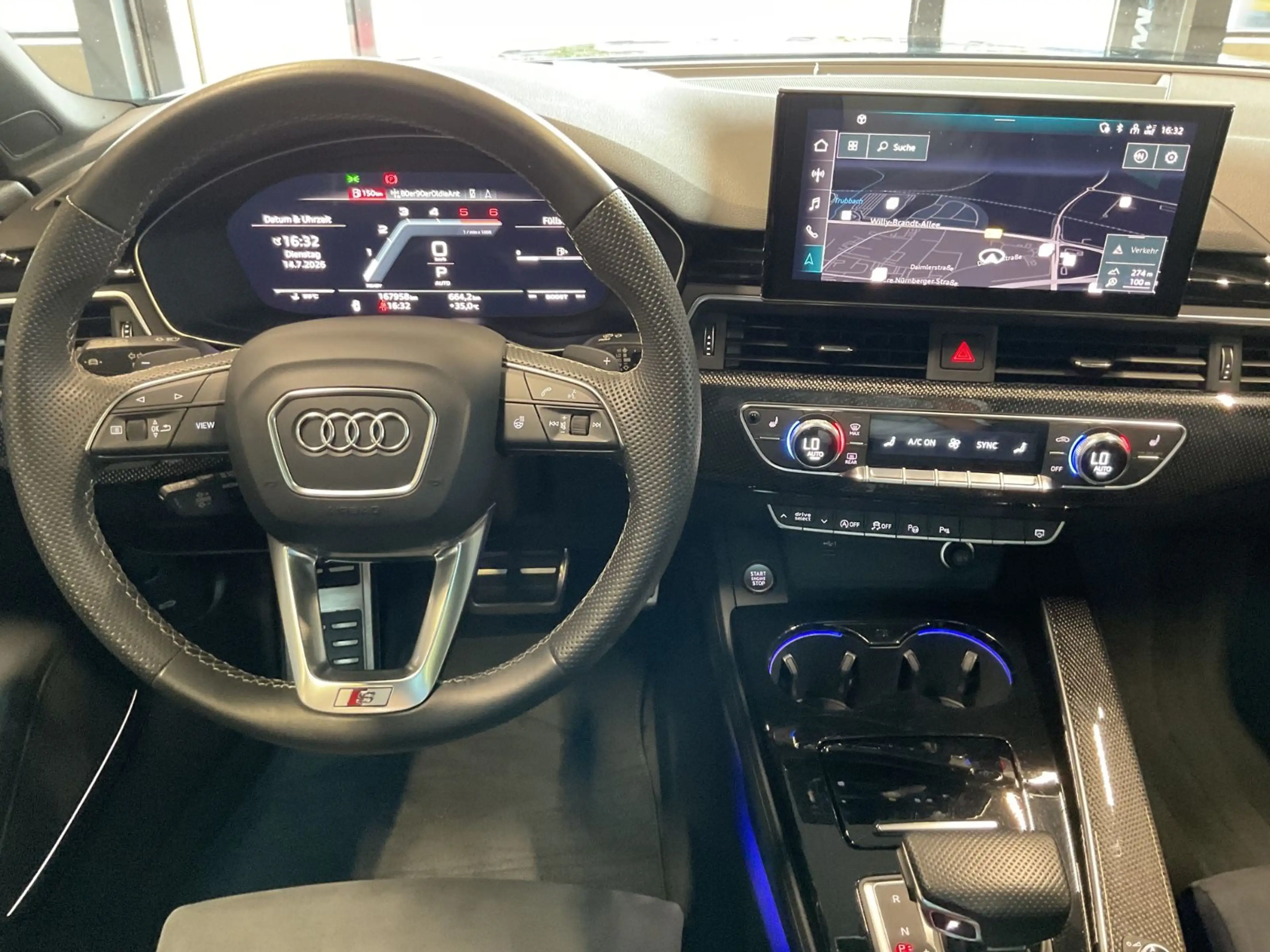 Audi S4 Av. TDI S Sitze AHK B&O HuD Matrix Pano 360° — photo 13