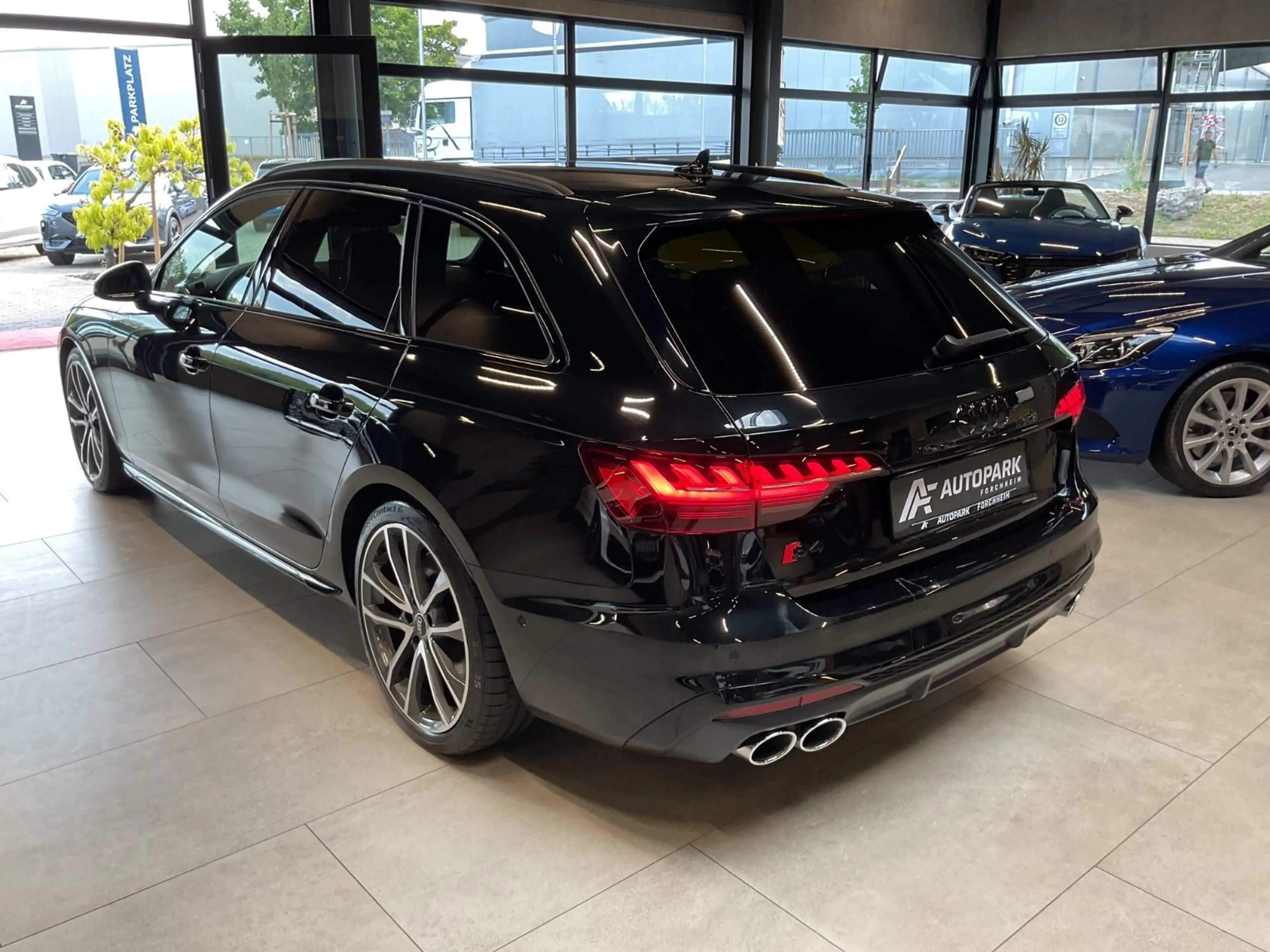 Audi S4 Av. TDI S Sitze AHK B&O HuD Matrix Pano 360° — photo 6