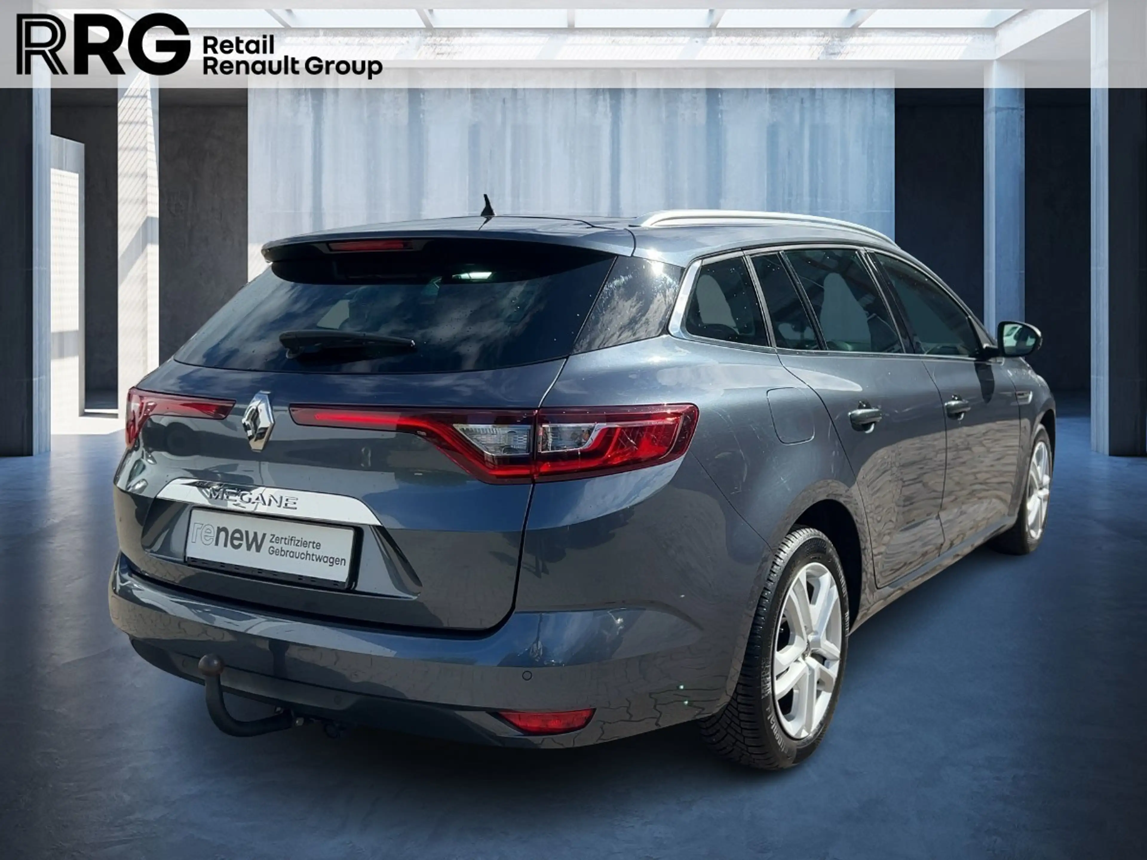 Renault Megane Grandtour LIMITED Deluxe TCe 140 GPF SHZ BT — photo 5