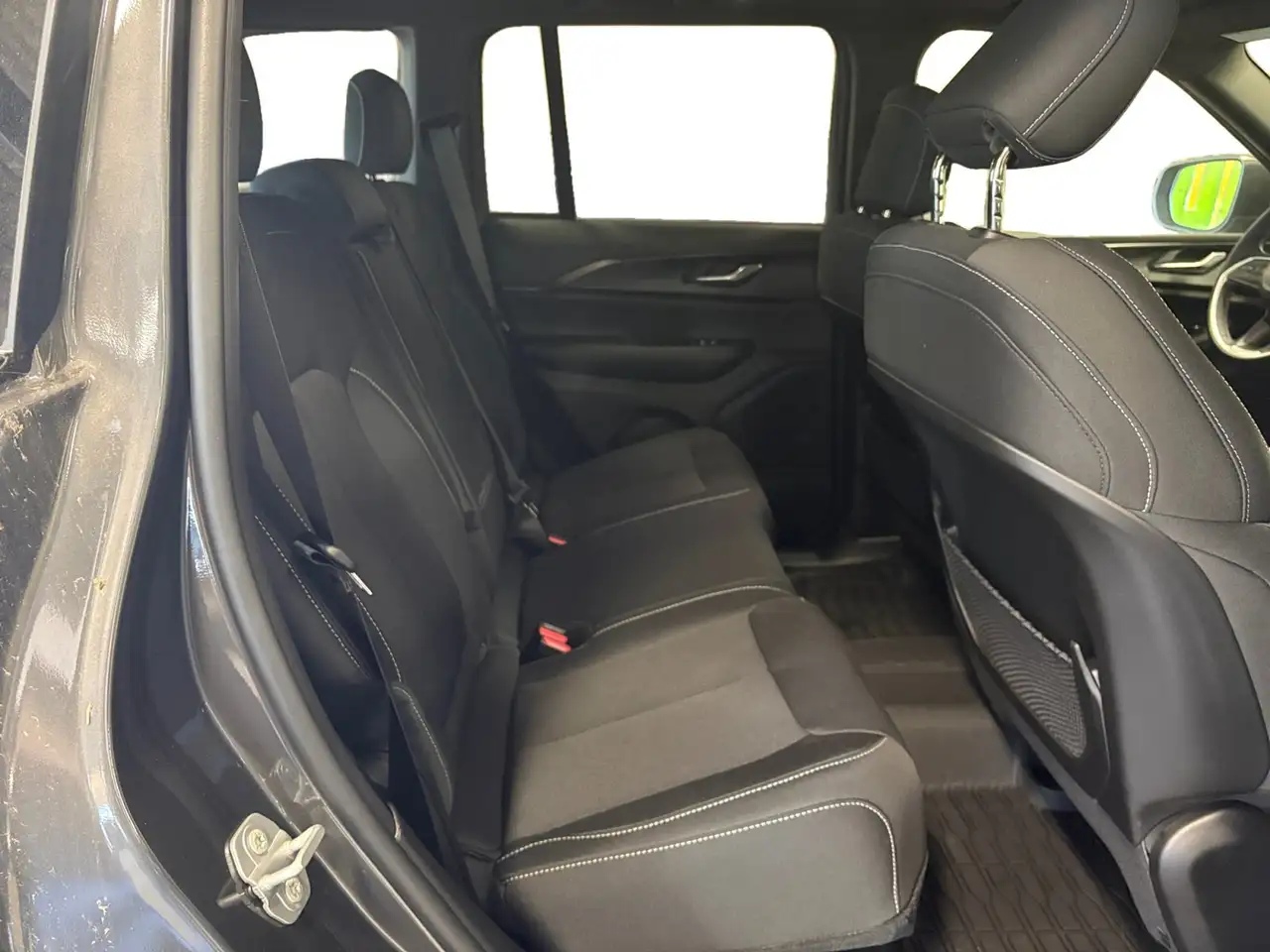 Jeep Grand Cherokee photo Jeep Grand Cherokee