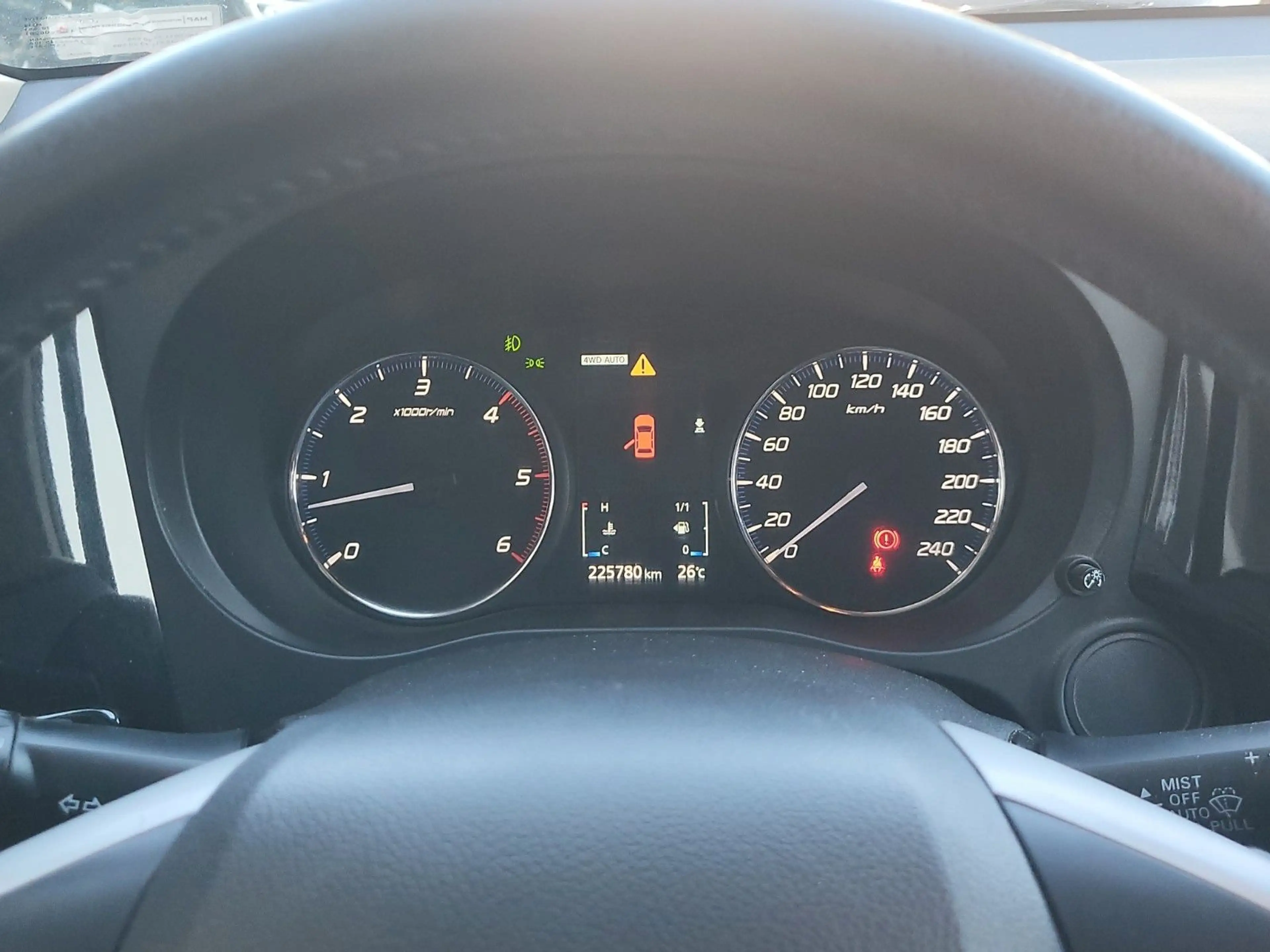 Mitsubishi Outlander ClearTec Invite 4WD aus 2-Hand — photo 11