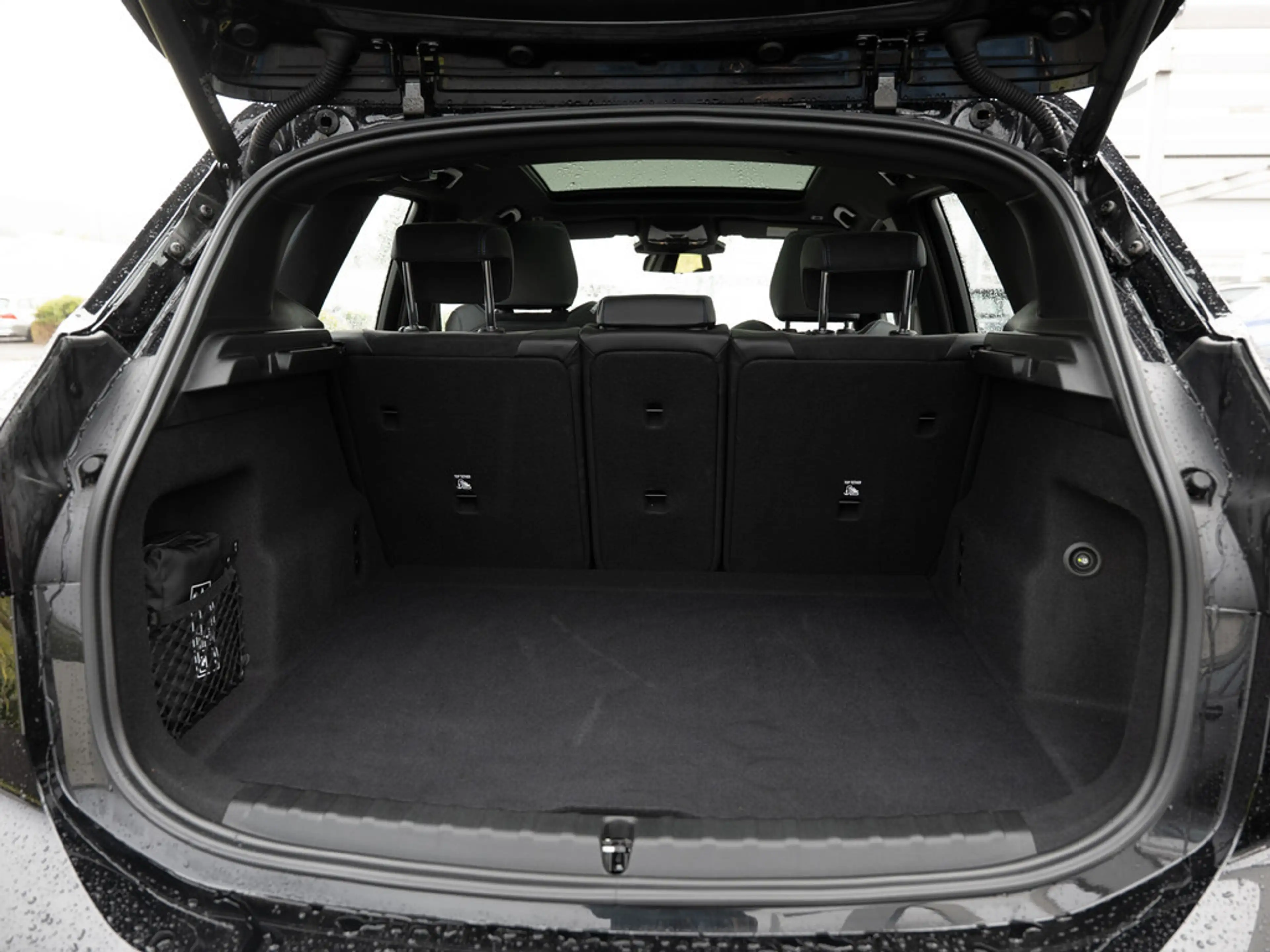 BMW 223 Active Tourer xDrive M-Sport PANO AHK HUD — photo 12