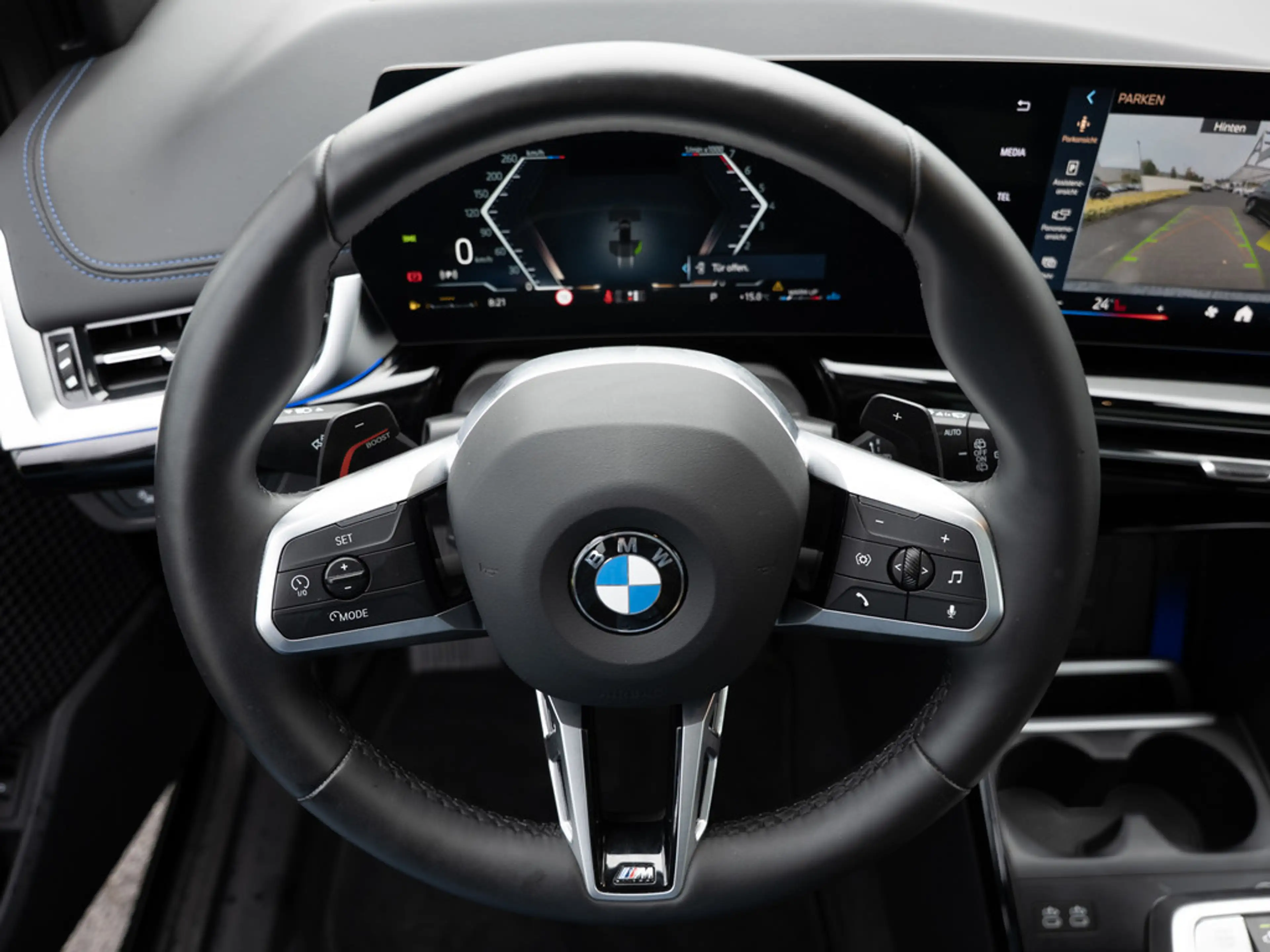 BMW 223 Active Tourer xDrive M-Sport PANO AHK HUD — photo 13