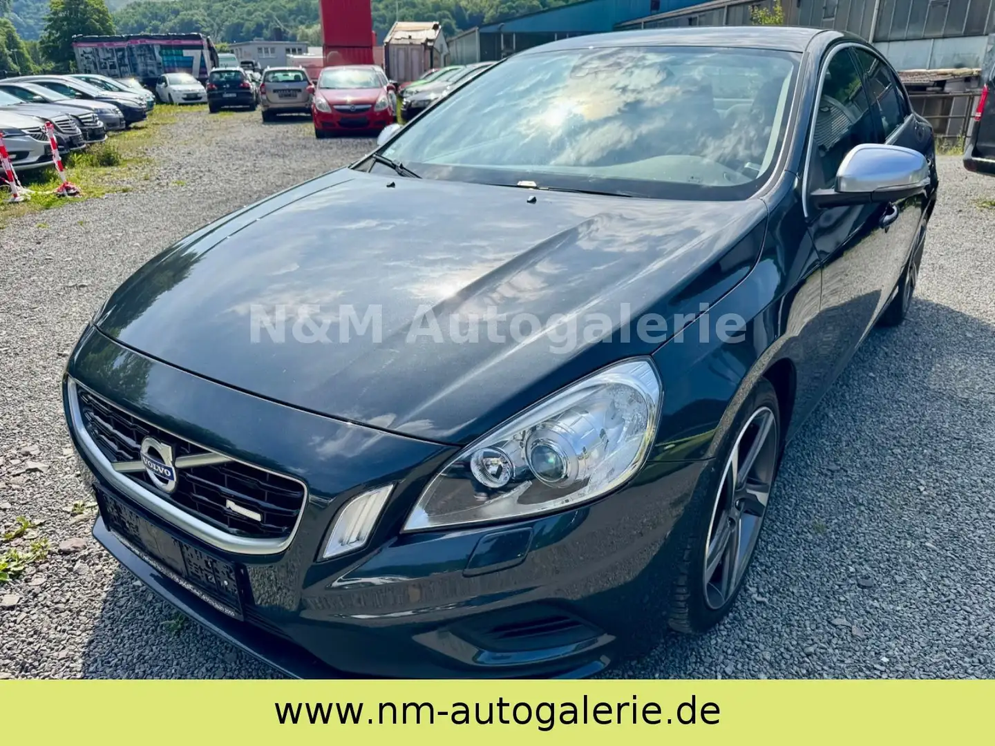 Volvo S60 Lim. R-Design*Service neu* Zahnriemen neu* Grijs - 1