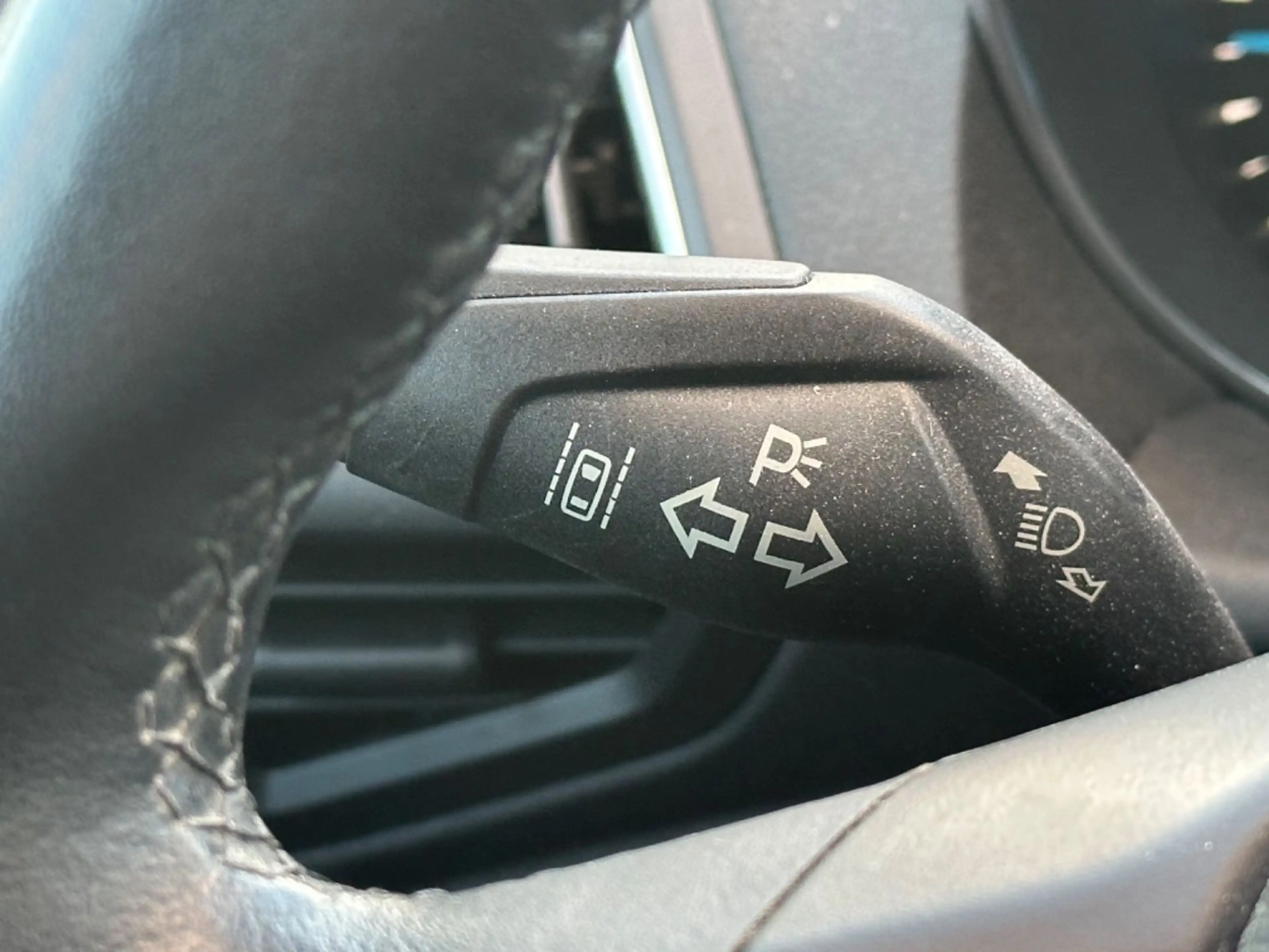 Ford C-Max C-MAX Titanium — photo 9