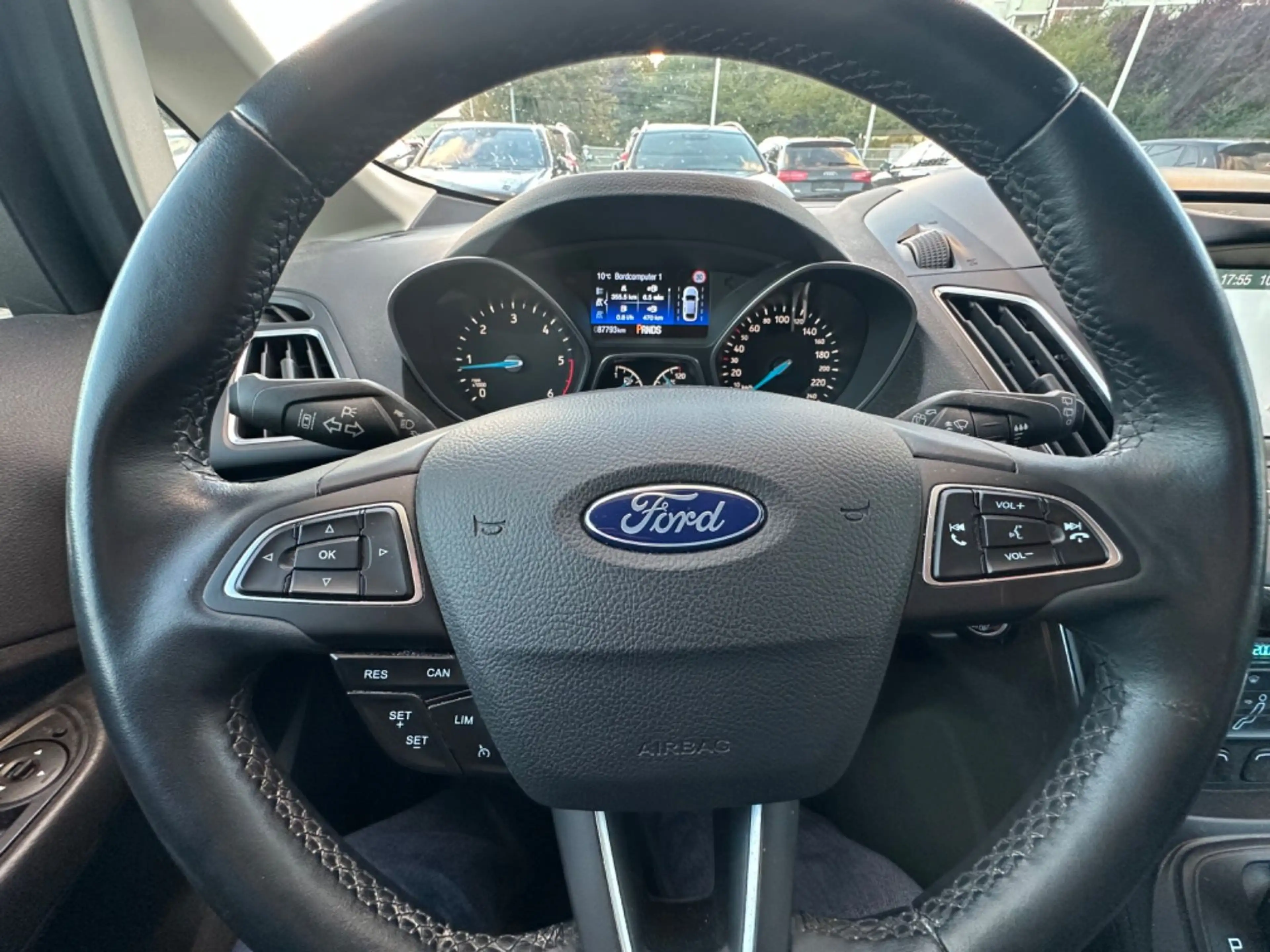 Ford C-Max C-MAX Titanium — photo 10