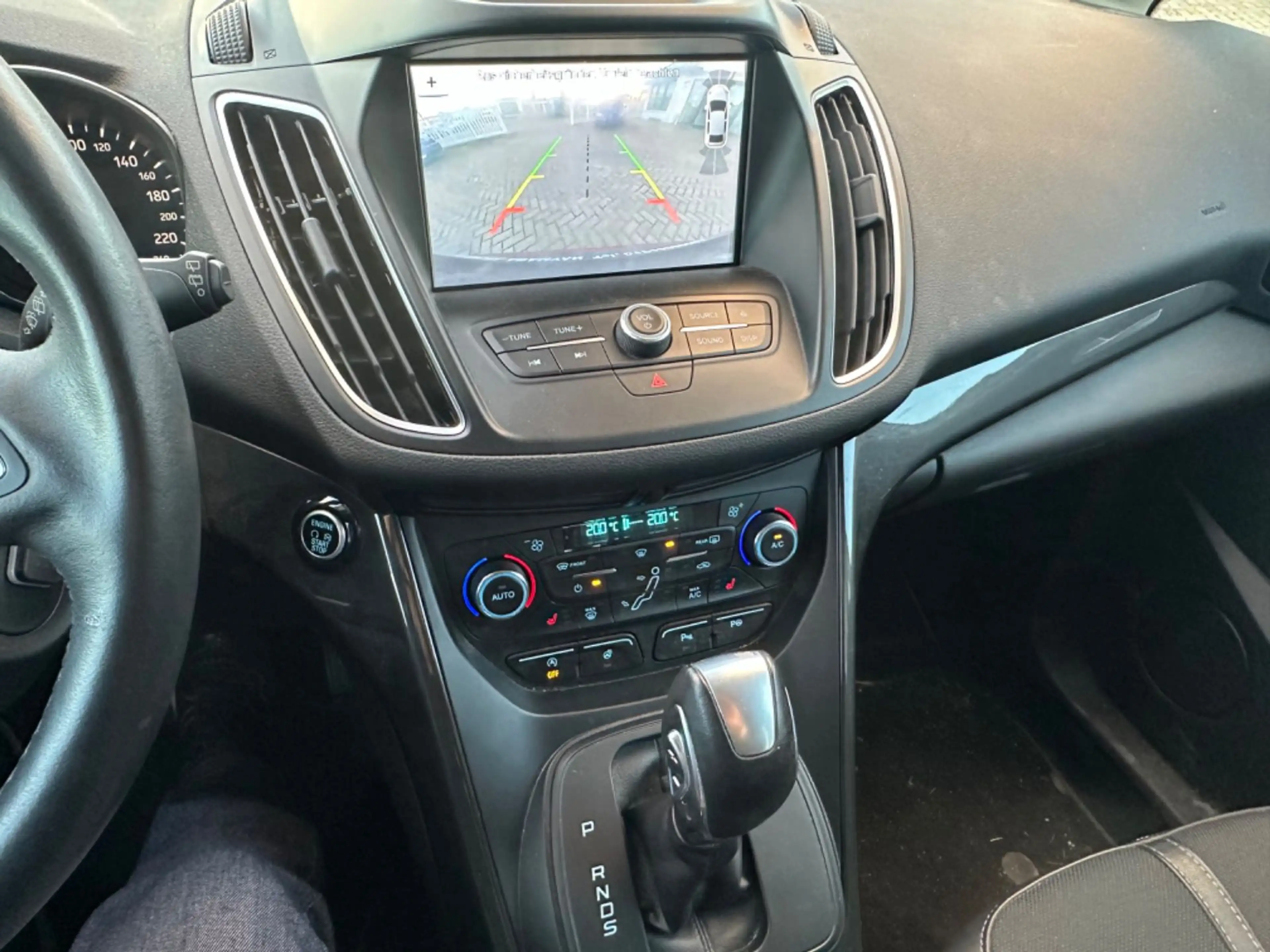 Ford C-Max C-MAX Titanium — photo 13