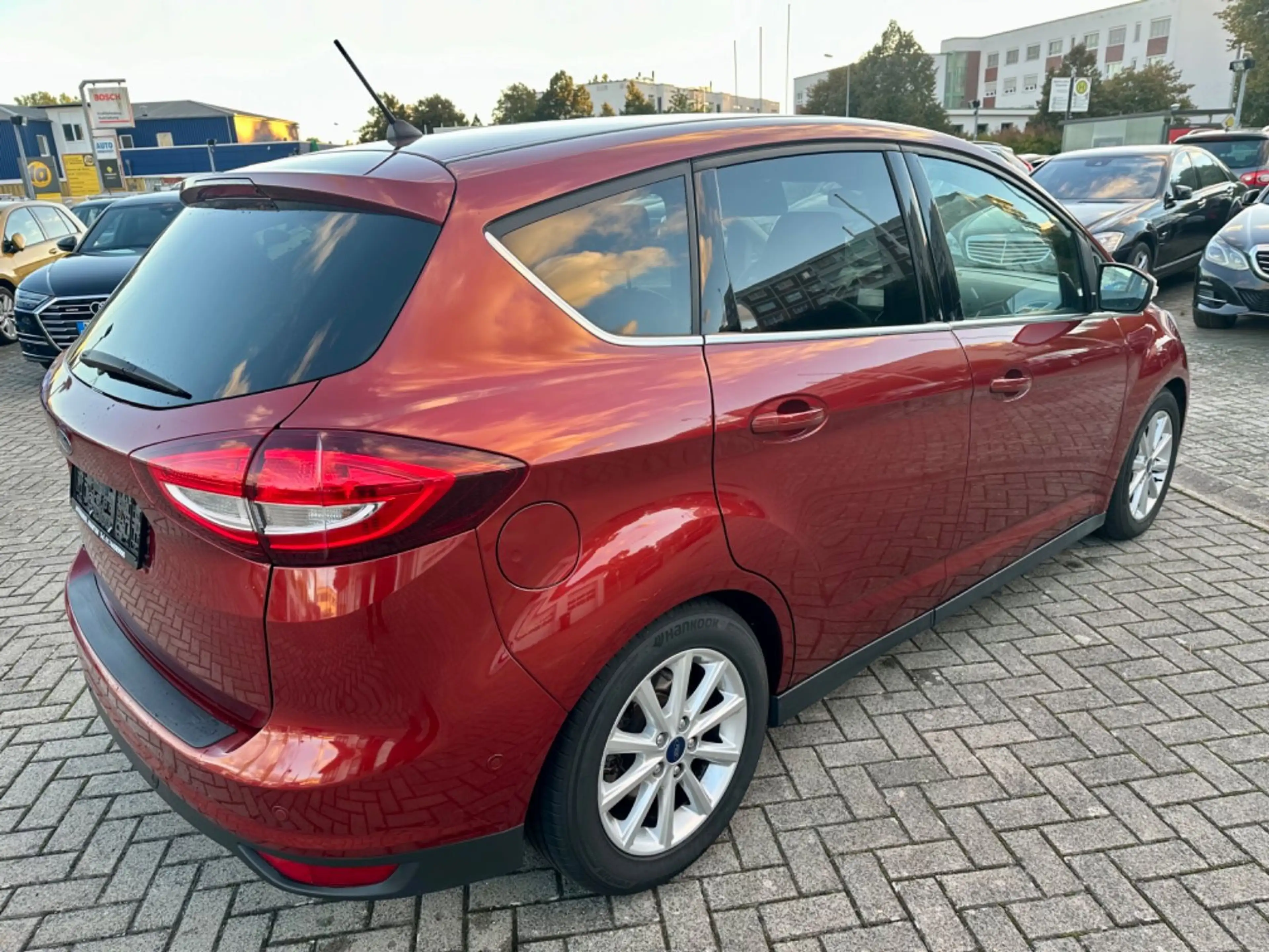 Ford C-Max C-MAX Titanium — photo 6