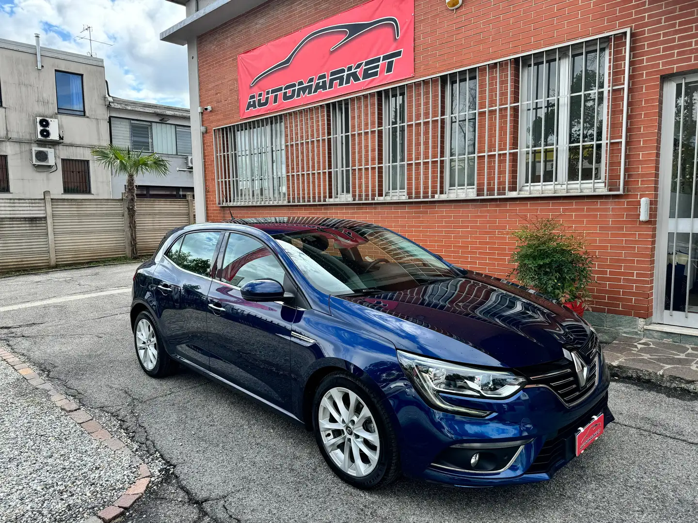 Renault Megane 1.5 blue dci Duel2 115cv edc Blu/Azzurro - 1