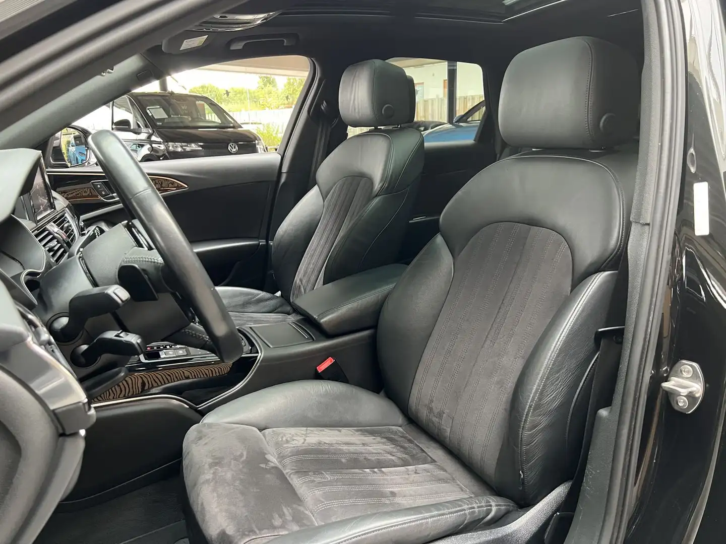Audi A6 3.0TDI quatt. Pano AHK ACC HUD AdaptAir Noir - 2