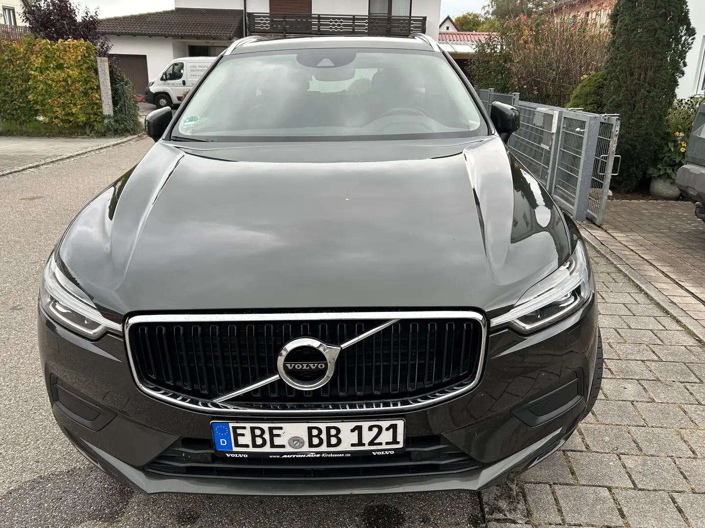 Volvo XC60 Momentum AWD - 1