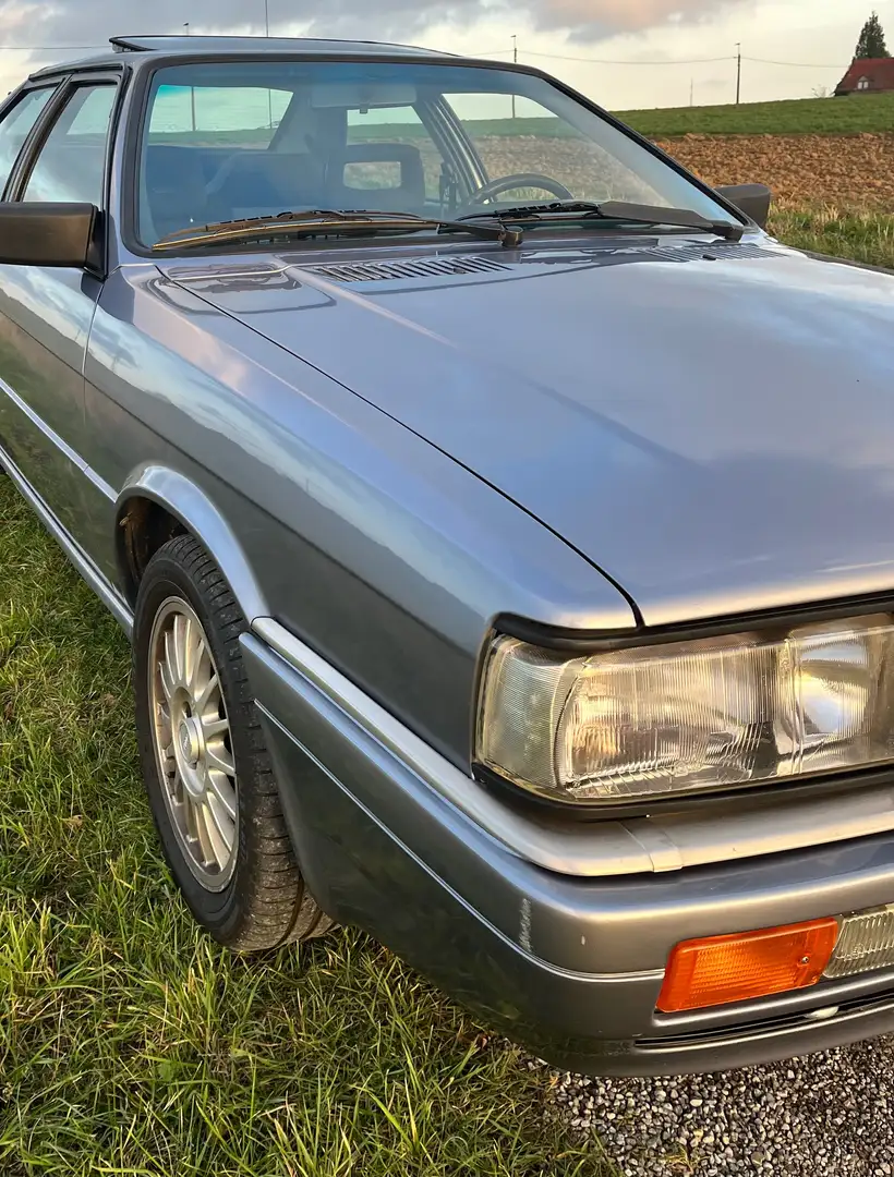 Audi Coupe GT QUATTRO OLDTIMER Gris - 2