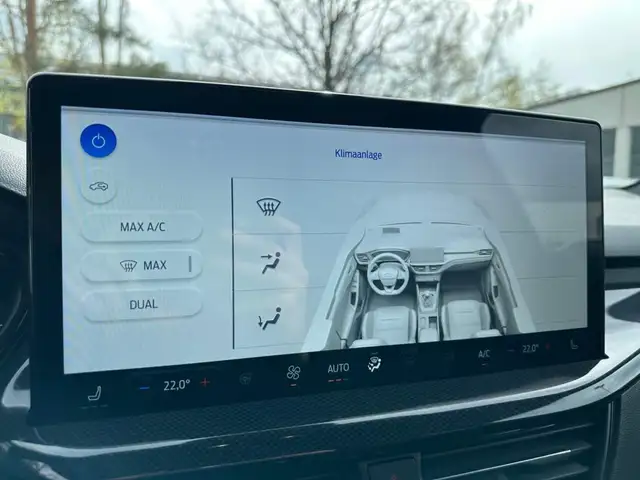 Ford Focus view 15