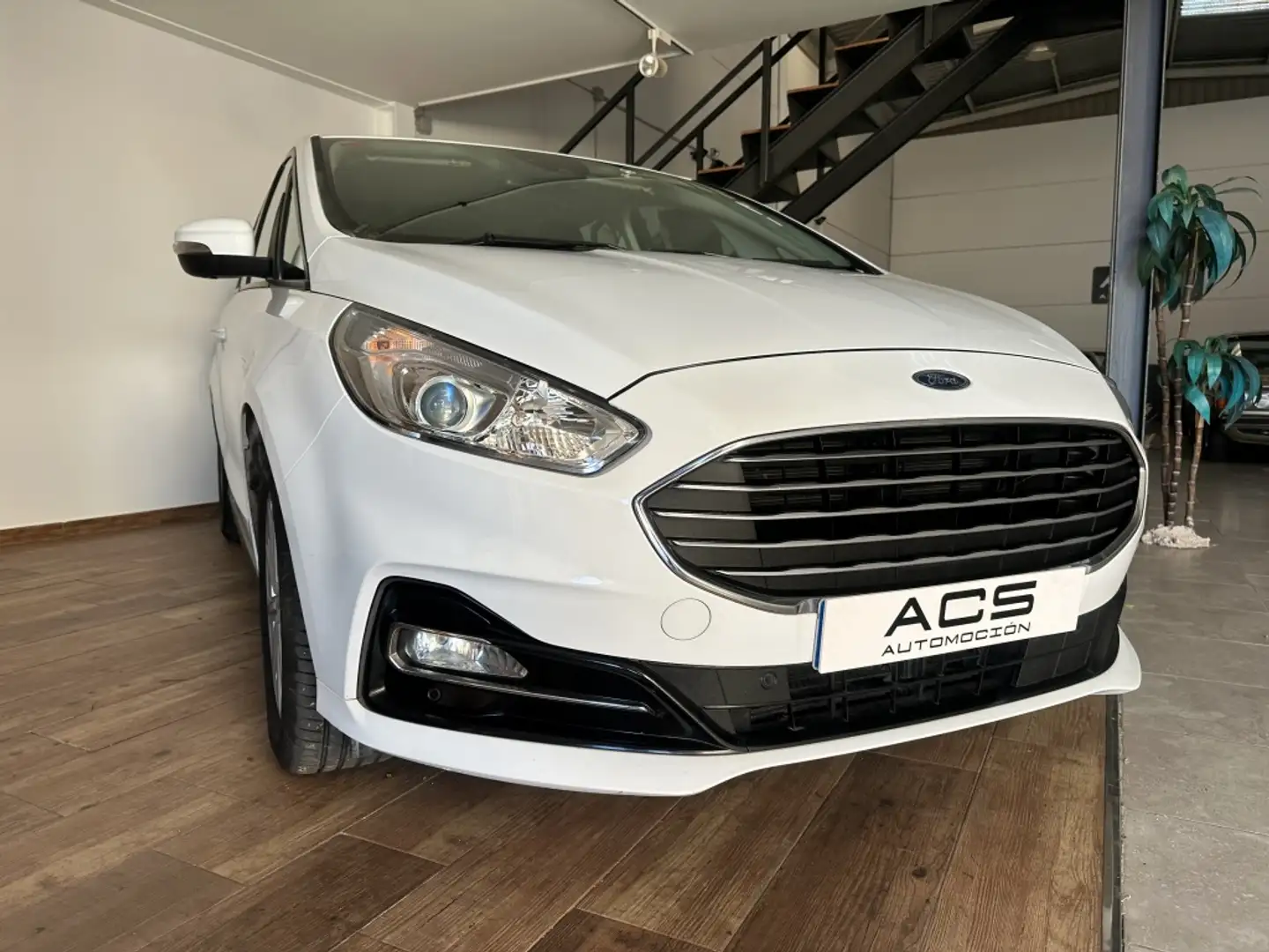 Ford S-Max 2.0TDCi Panther Trend 150 Blanc - 2