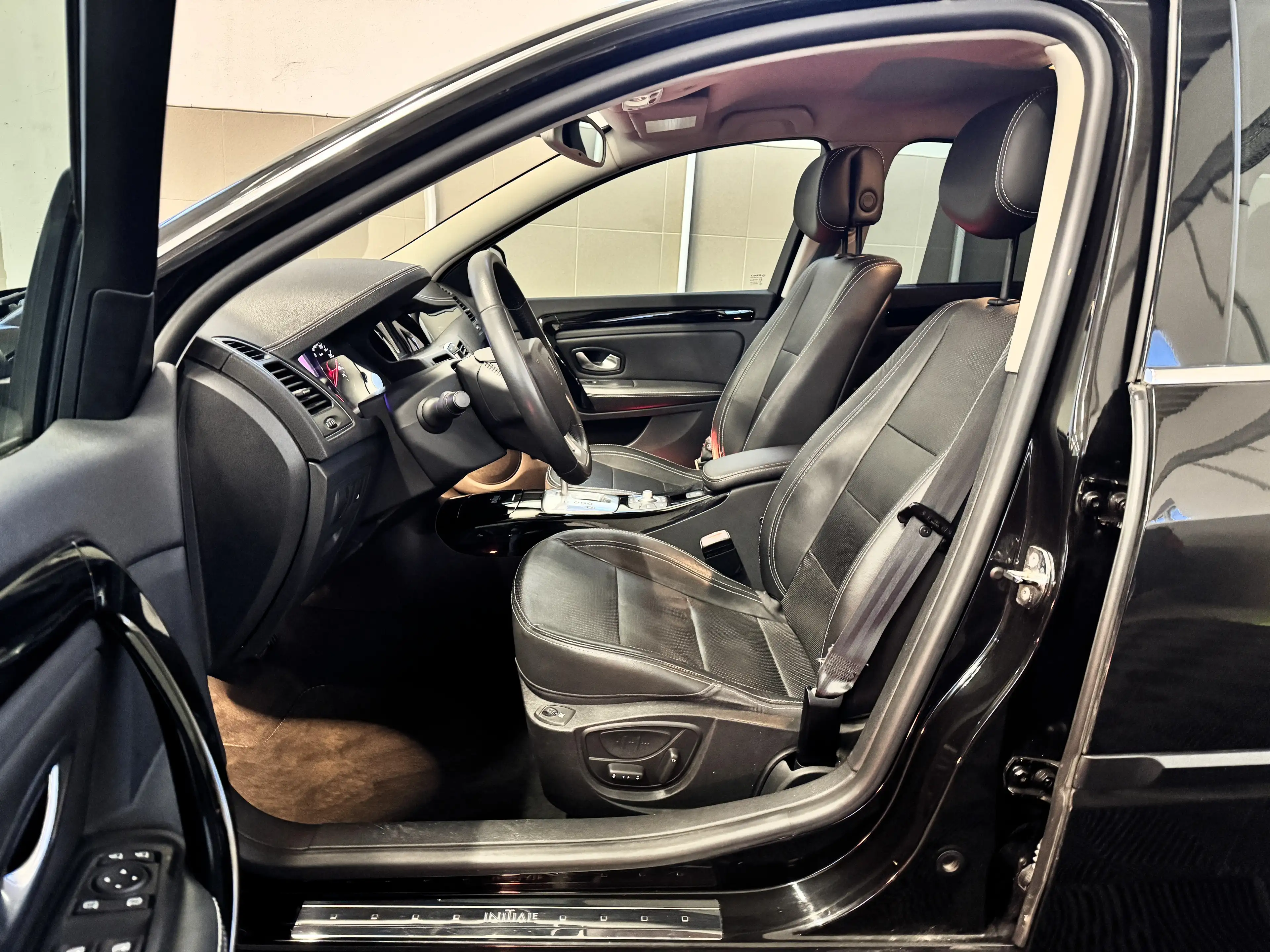 Renault Laguna Laguna GT Initiale 2,0 dCi 1Besitz/Leder/BOSE/Navi — photo 8