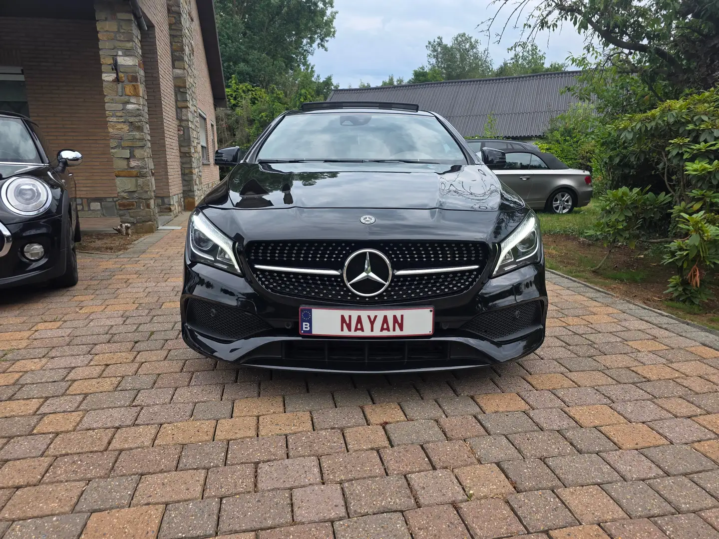 Mercedes-Benz CLA 250 CLA 250 7G-DCT AMG Line Czarny - 2