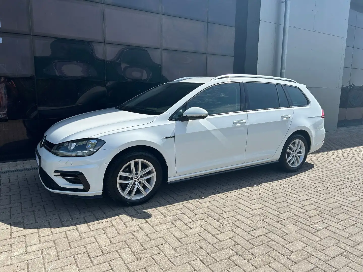 Volkswagen Golf VII Variant 2. Hd. R-Line|Kamera|Massage Blanc - 2