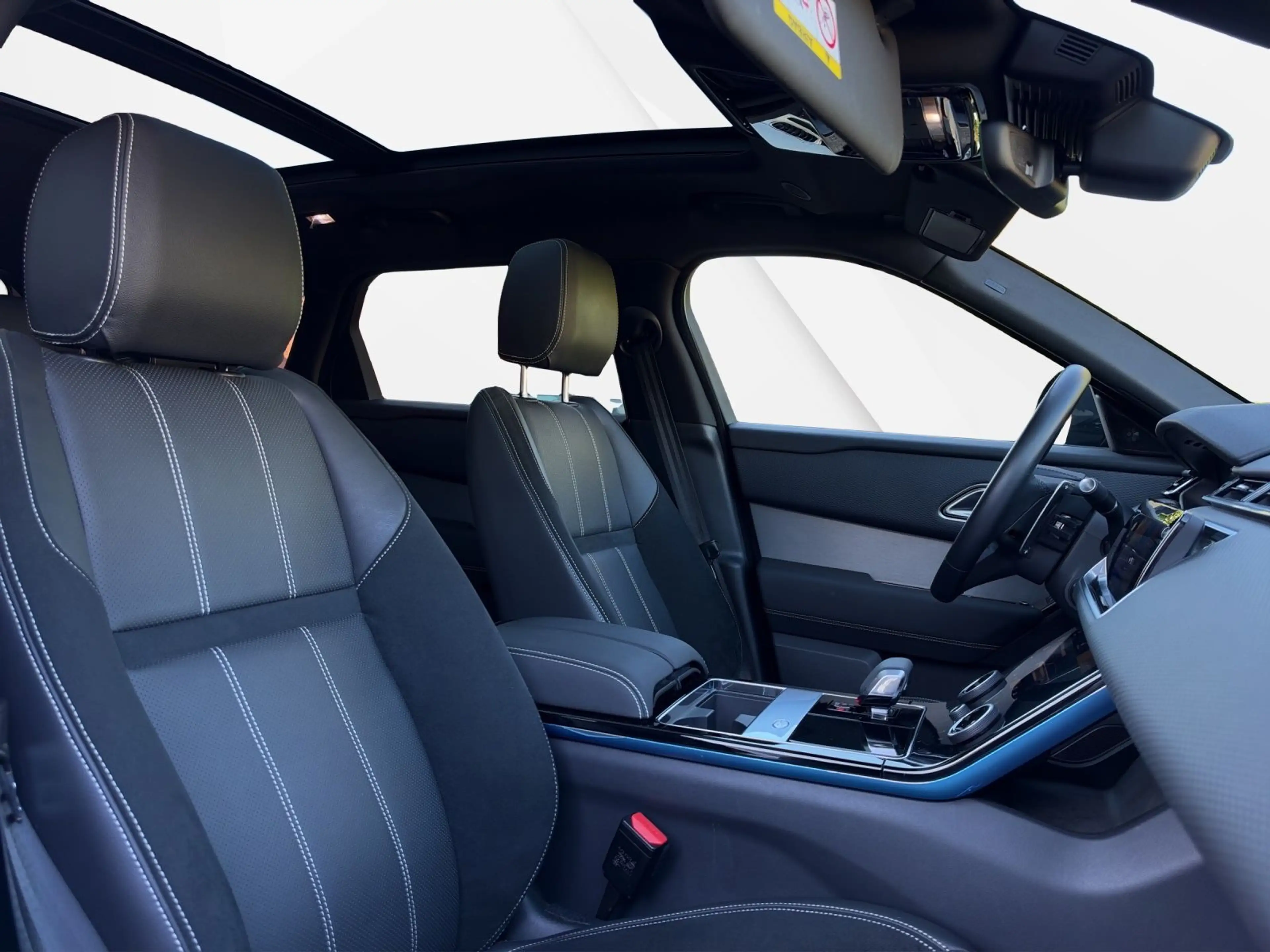 Land Rover Range Rover Velar R-Dynamic SE *Pano *AHK *Merid — photo 15