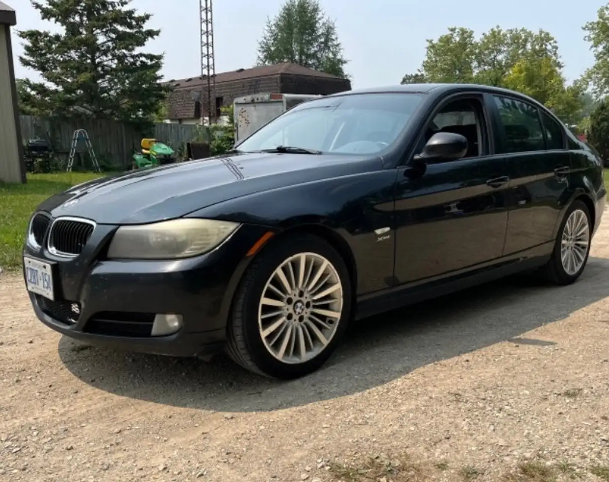 2011 BMW 3 Series