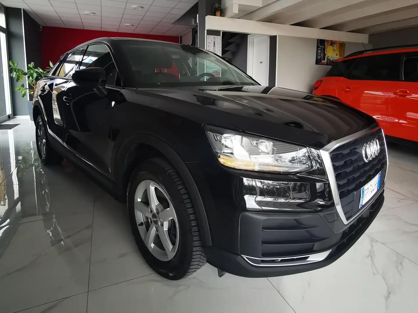 Audi Q2 1.6 tdi Business s-tronic Nero - 2