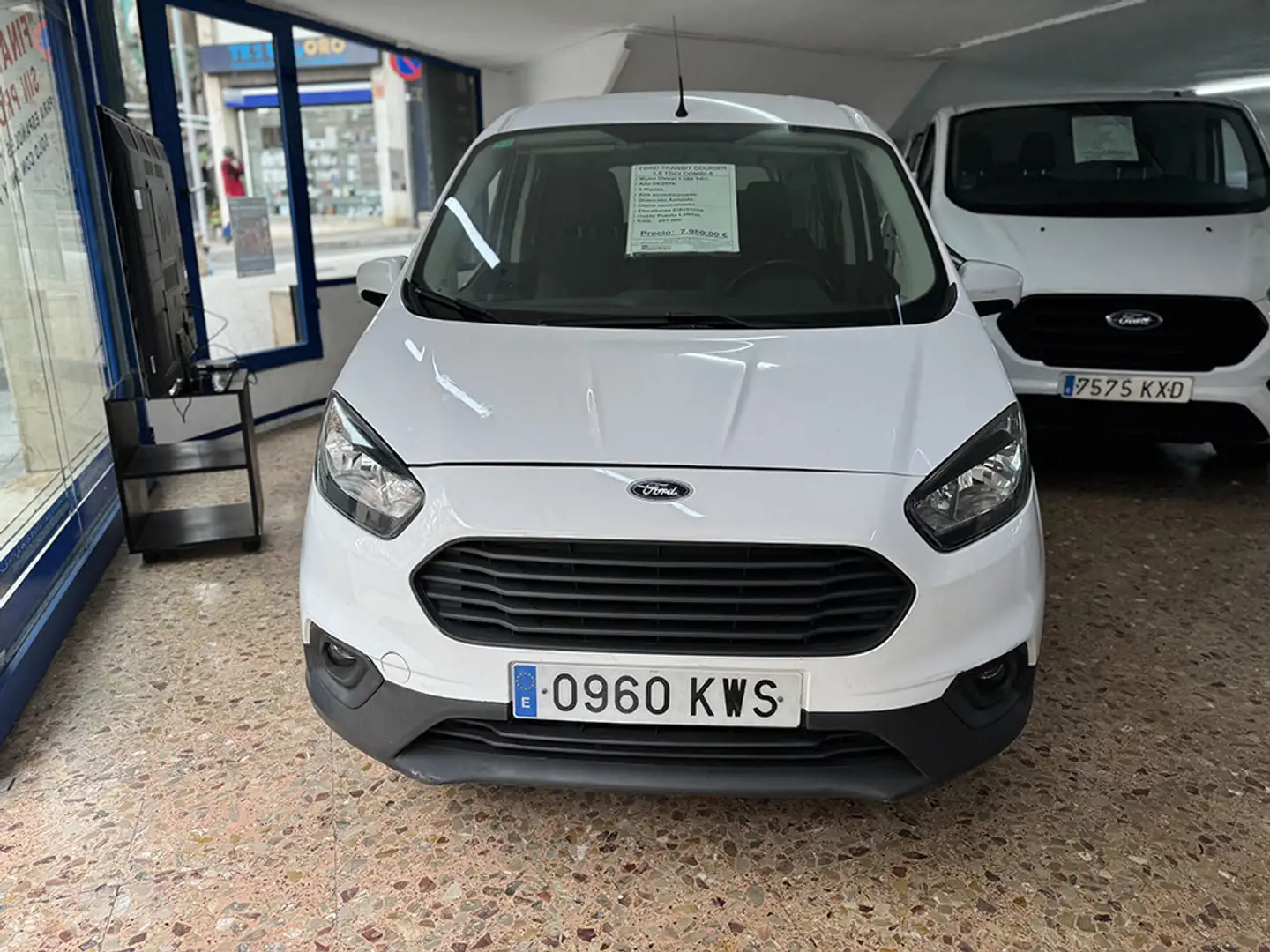 Ford Transit Courier Kombi 1.5 TDCi 56kW Trend Wit - 2