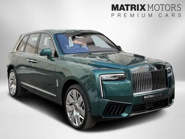 Rolls-Royce Cullinan view 13