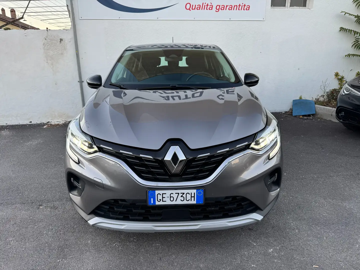 Renault Captur Captur II 2019 1.5 blue dci Initiale Paris 115cv Grigio - 2