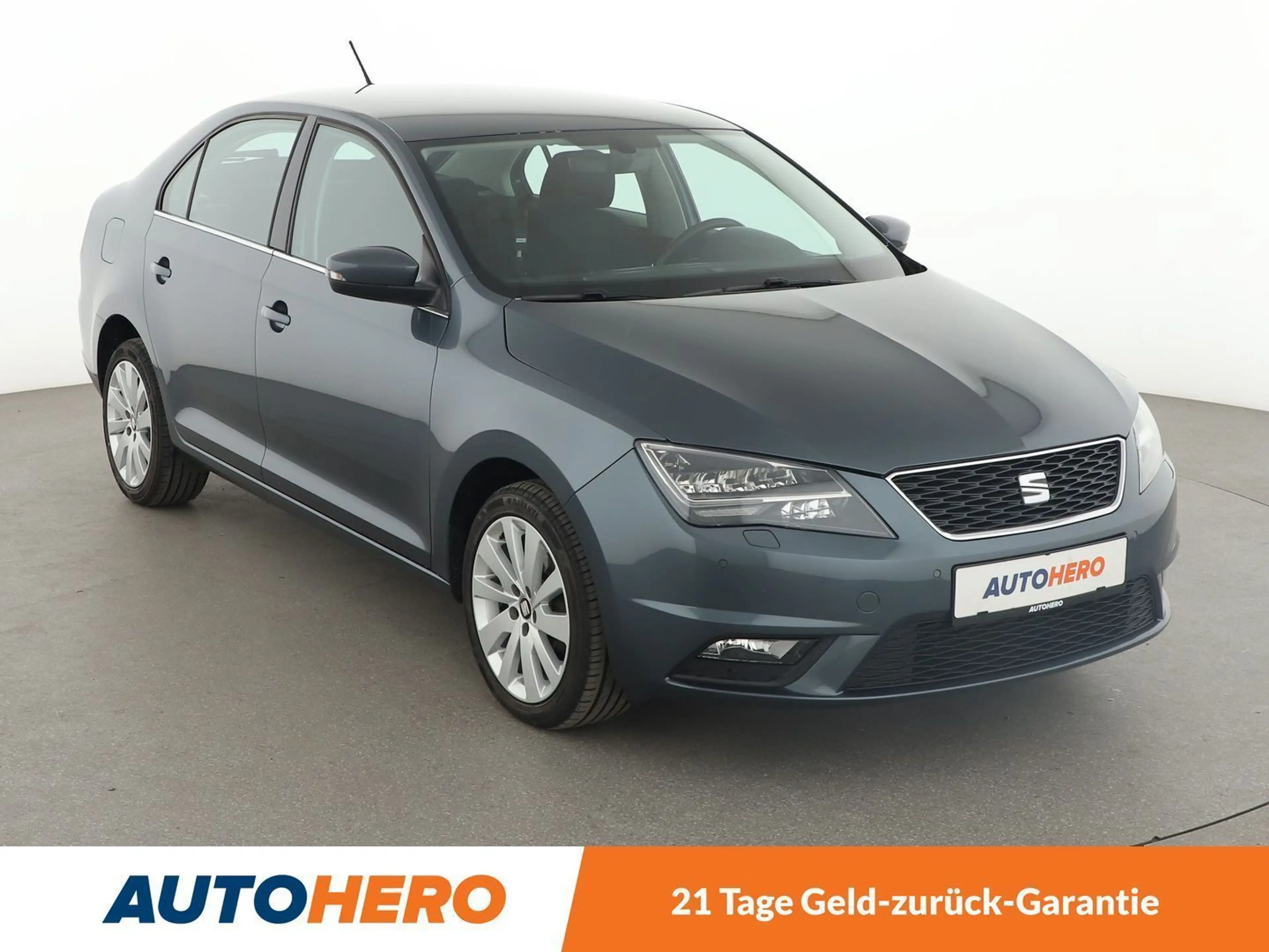 SEAT Toledo 1.4 TSI Style Aut.*NAVI*PDC*SHZ*TEMPO*ALU* — photo 8