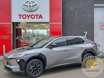 EXECUTIVE 73KWH MODEL 2026! STOEL/STUURWIELVERWARM
