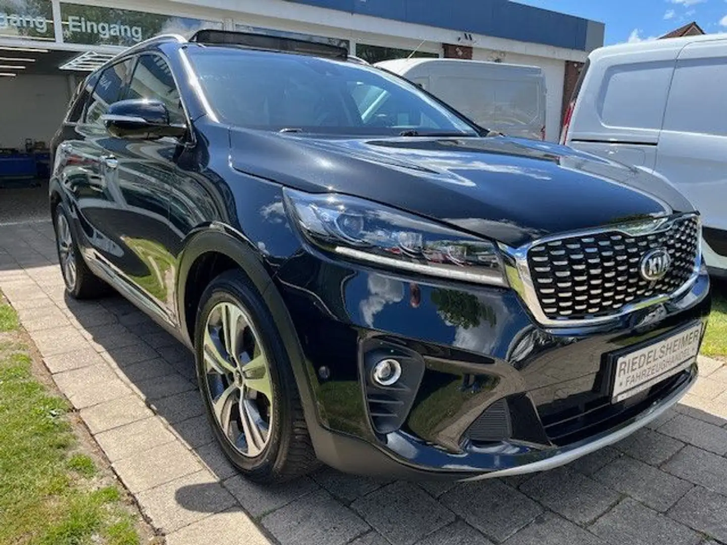 Kia Sorento 2.2 CRDI PLAT 4WD LEDER PANO AHK ACC LED Negro - 1