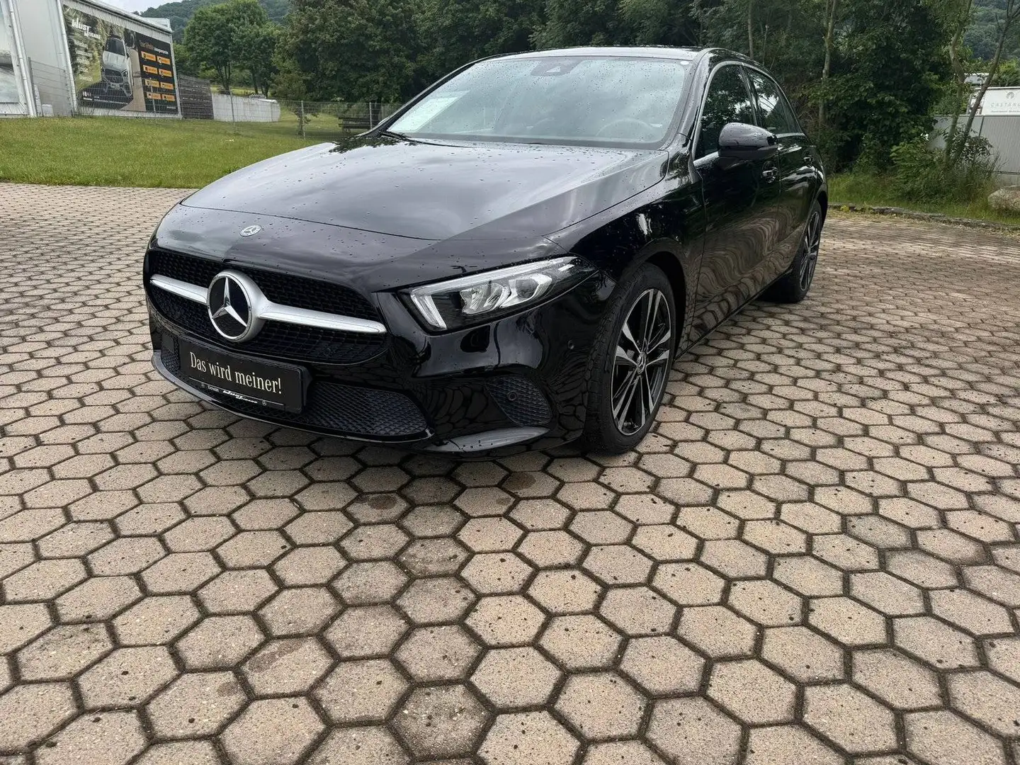 Mercedes-Benz A 180 Progressive+Edition 19+LED-High+PTS+Sound Noir - 2