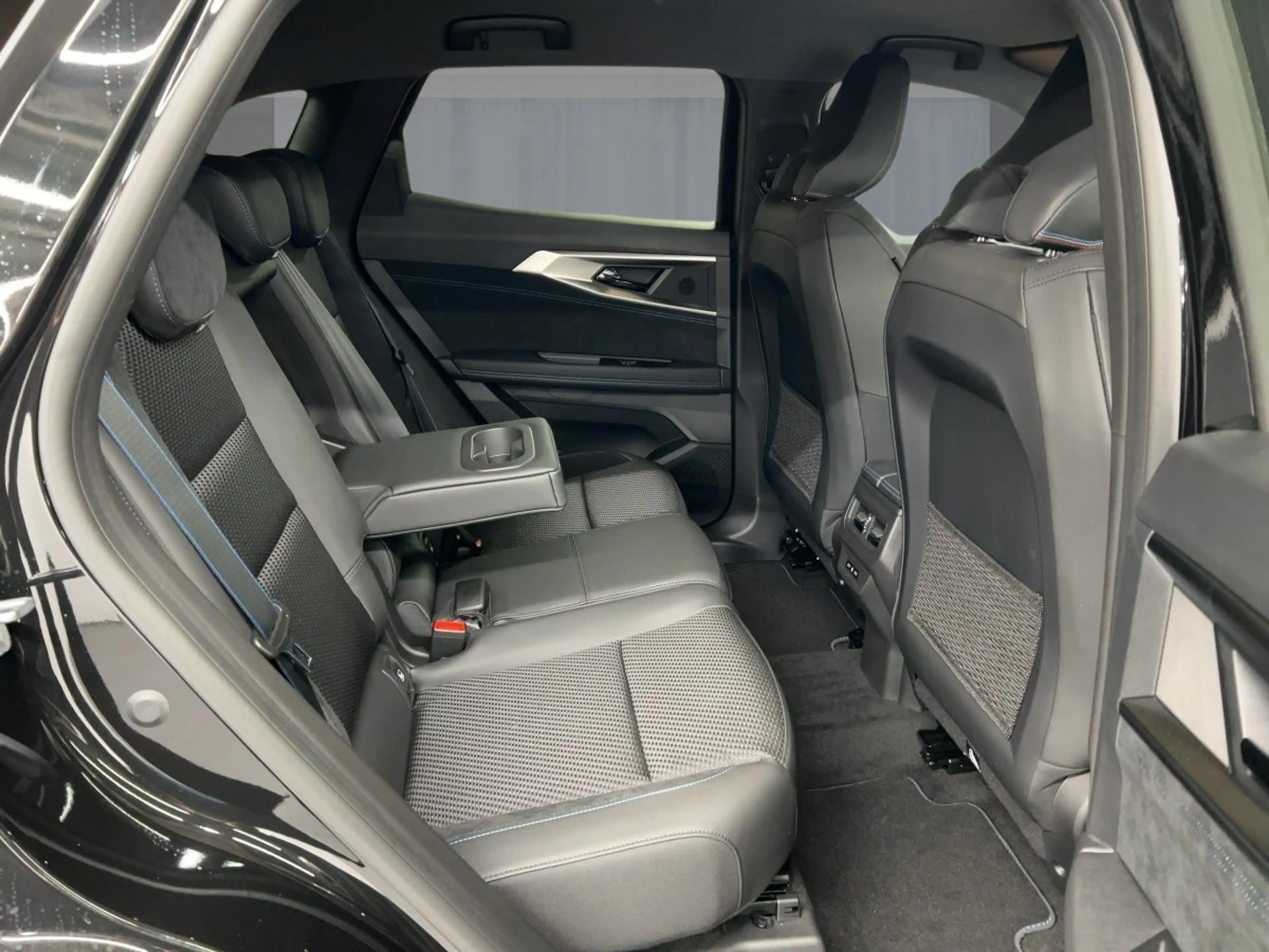 Renault Austral Esprit Alpine Full Hybrid E-Tech 200 PDC — photo 9
